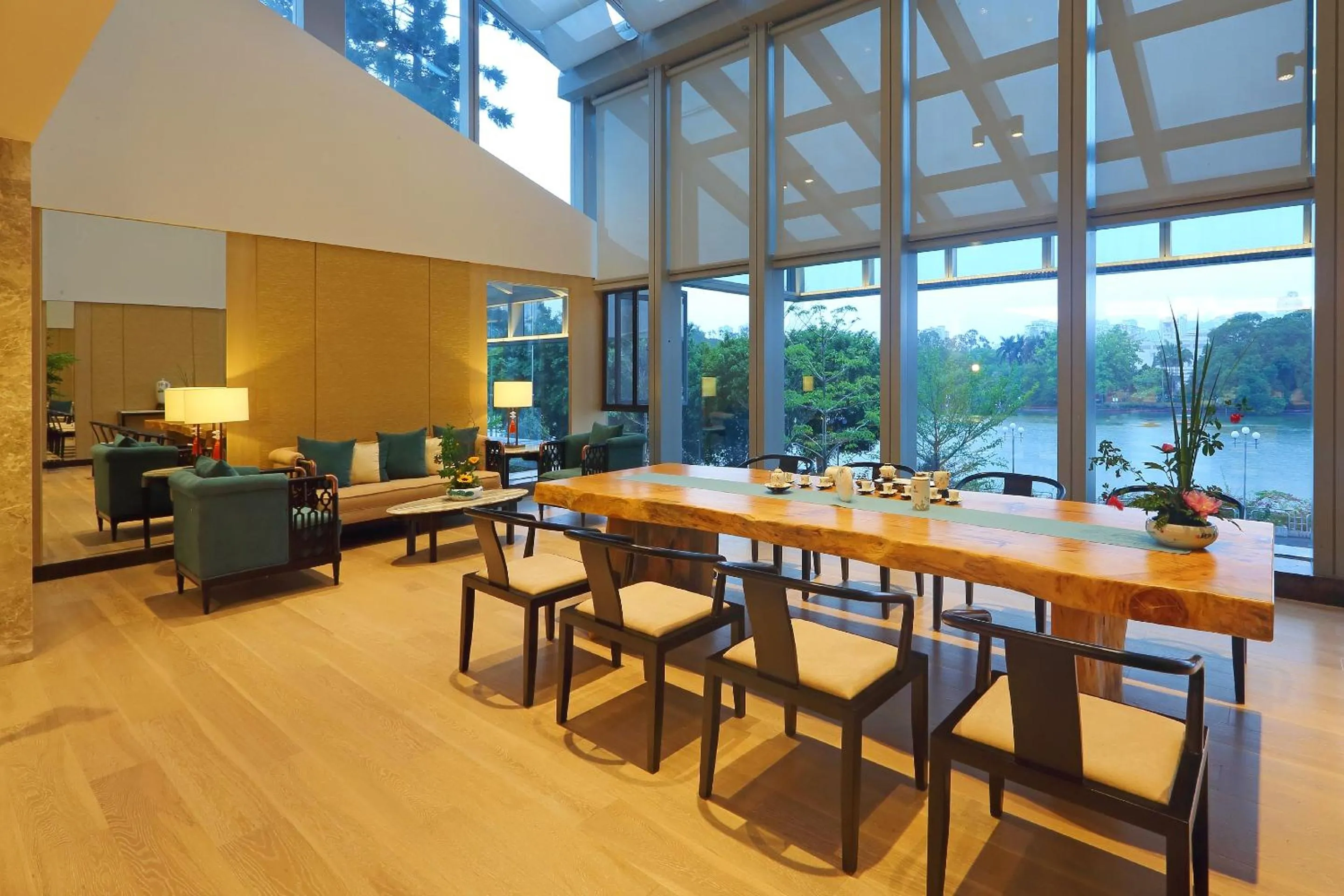 Restaurant/places to eat in Fuzhou Lakeside Hotel