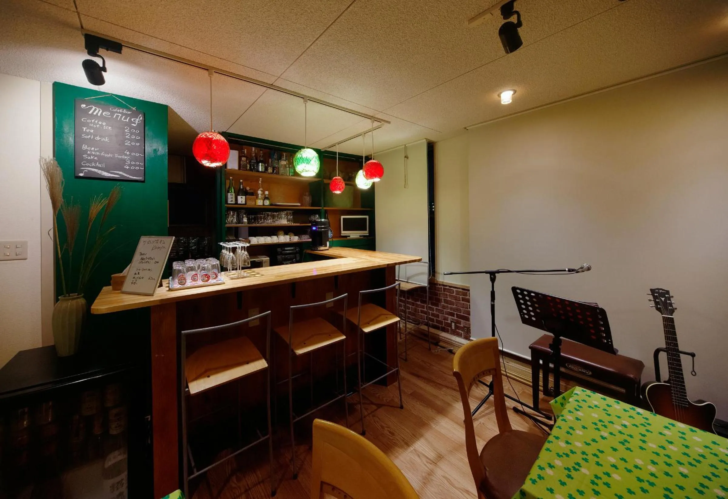 Lounge or bar in Travellersdou Kirinya