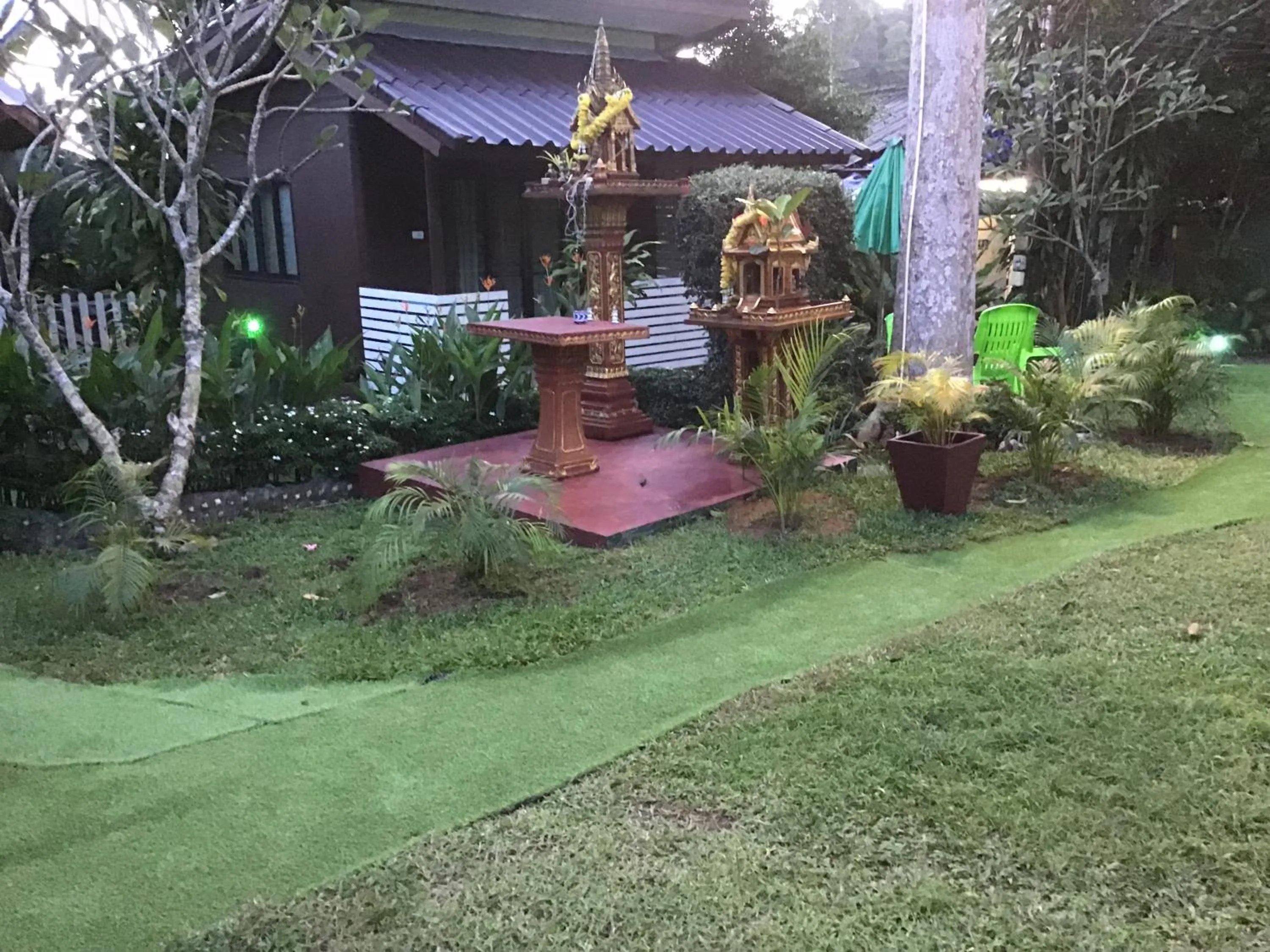 Facade/entrance in Grand Tree