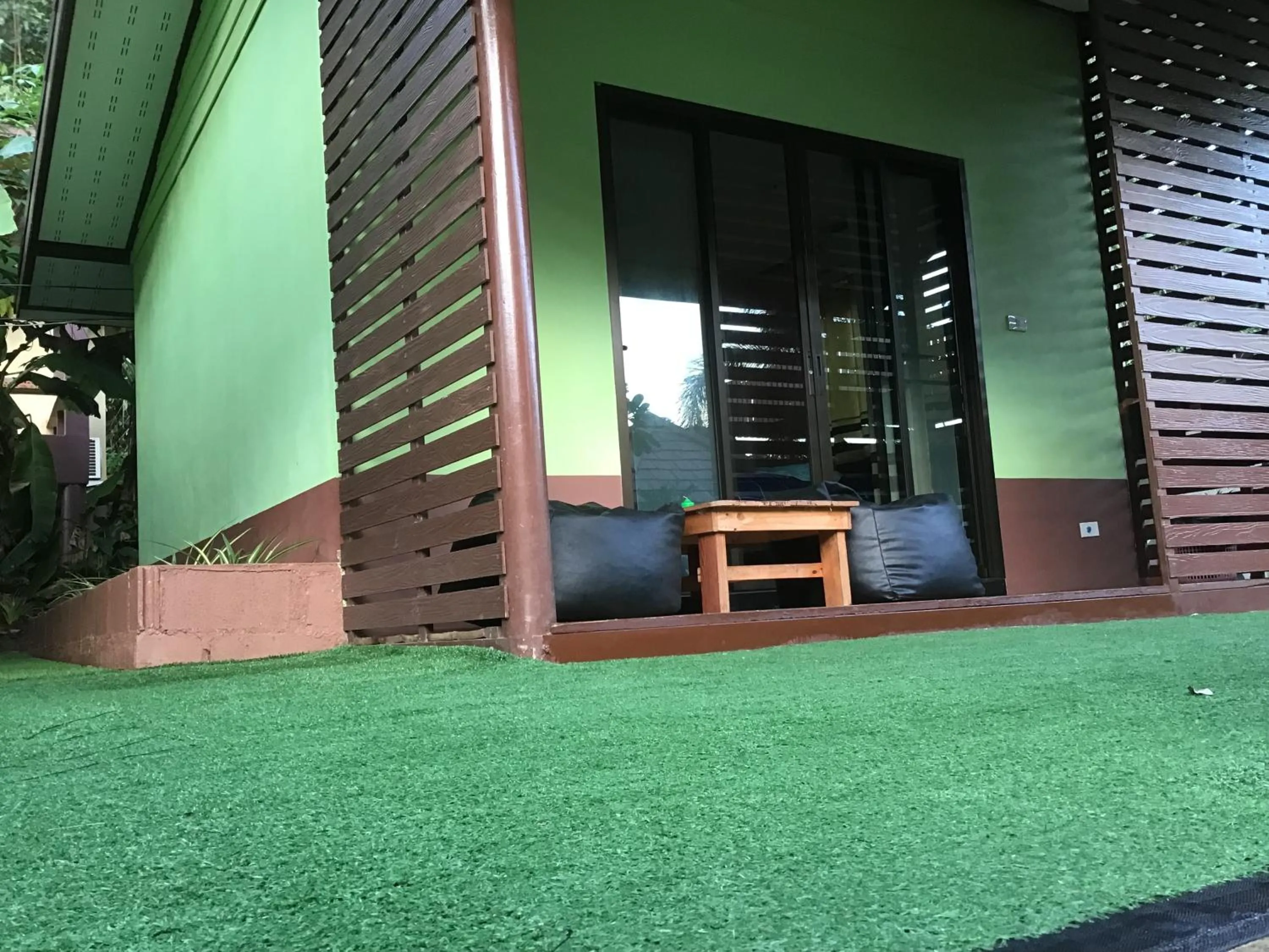 Photo of the whole room in Grand Tree