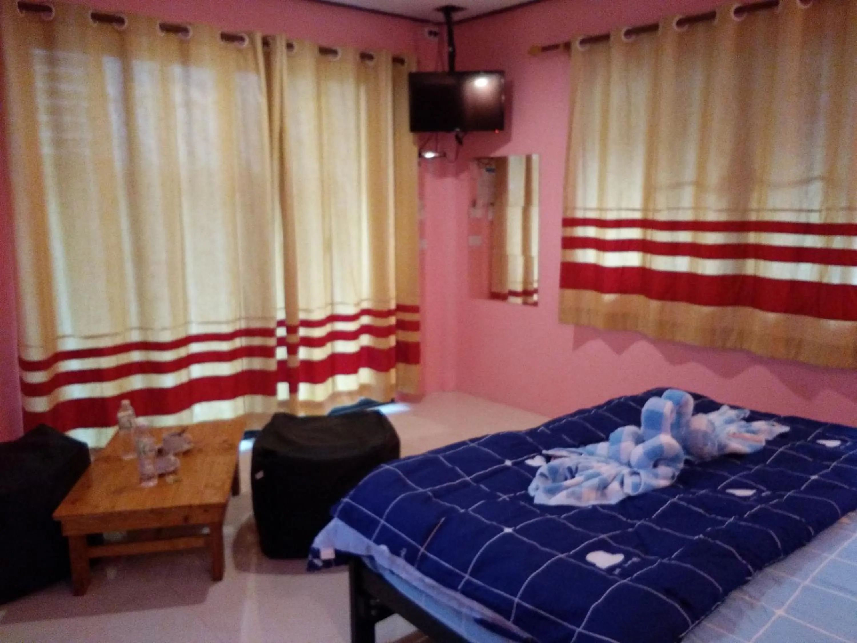 Photo of the whole room, Bed in Grand Tree