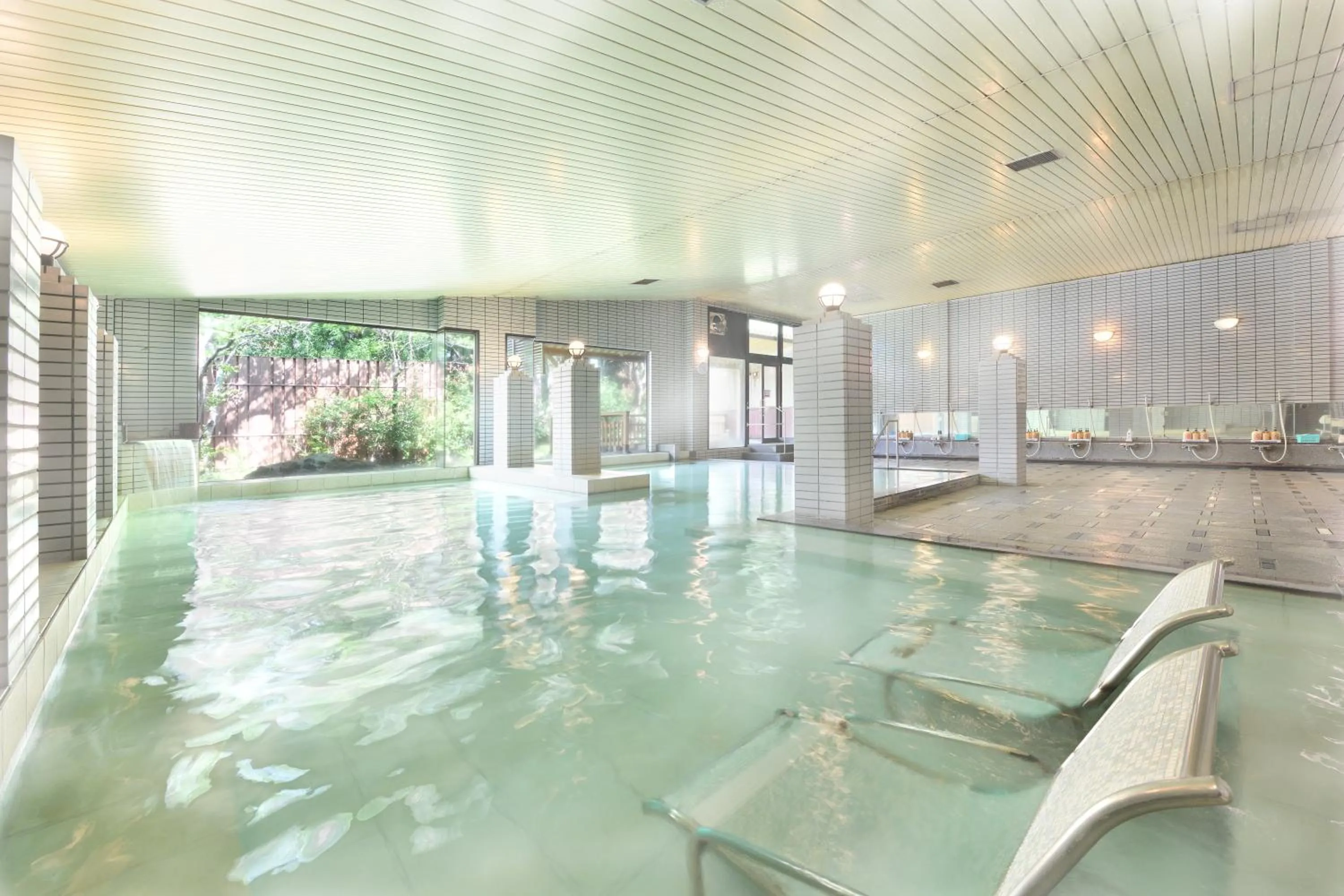 Bathroom in Yunogo Onsen HOTEL YUNOMORI BISYUNKAKU