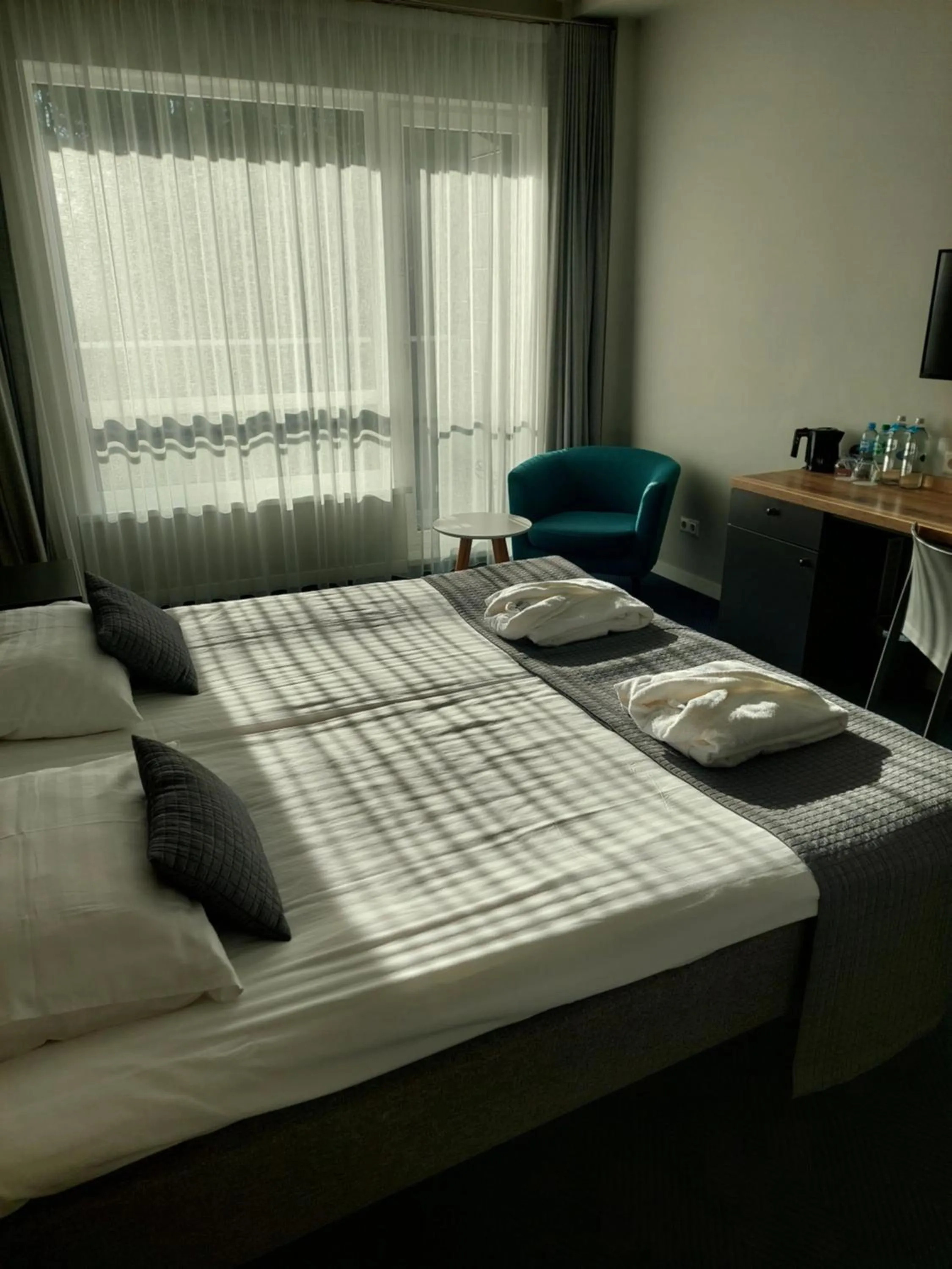 Restaurant/places to eat, Bed in UPA Medical SPA