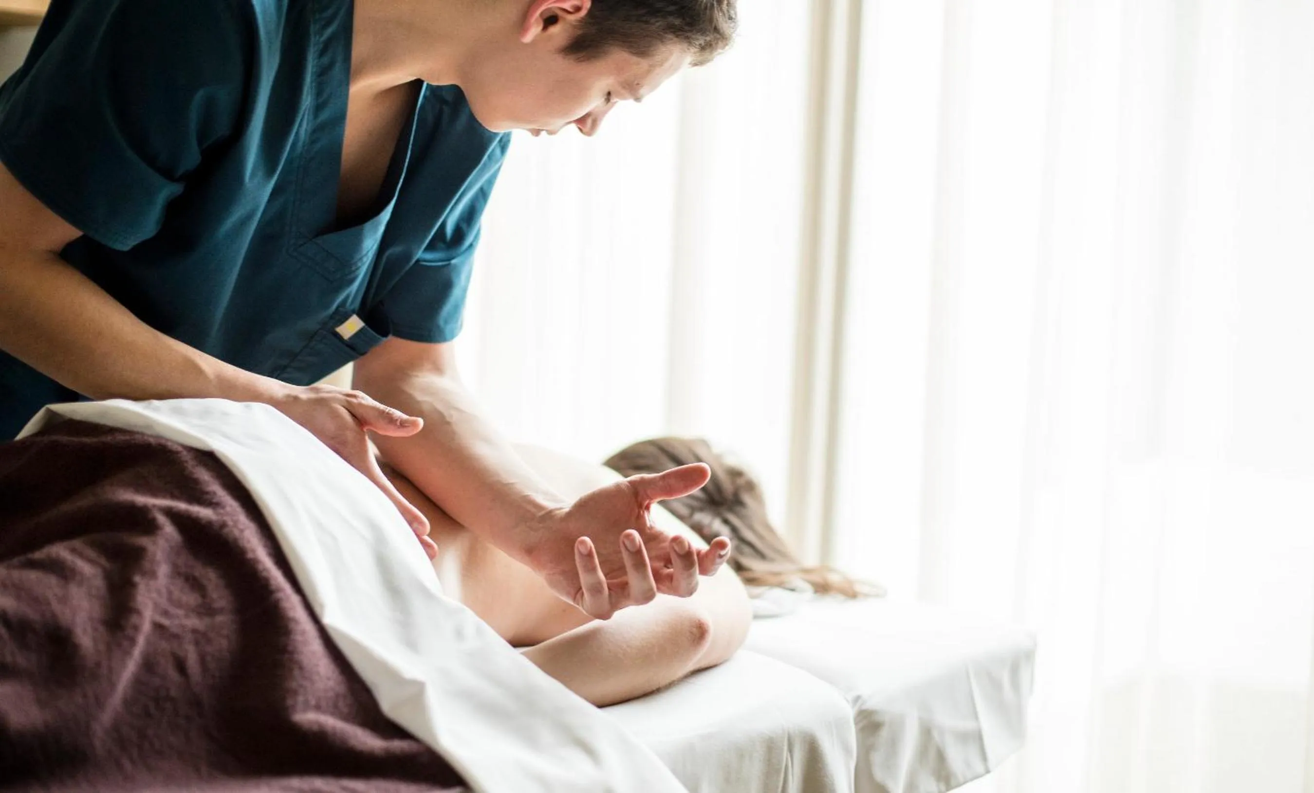 Massage in UPA Medical SPA