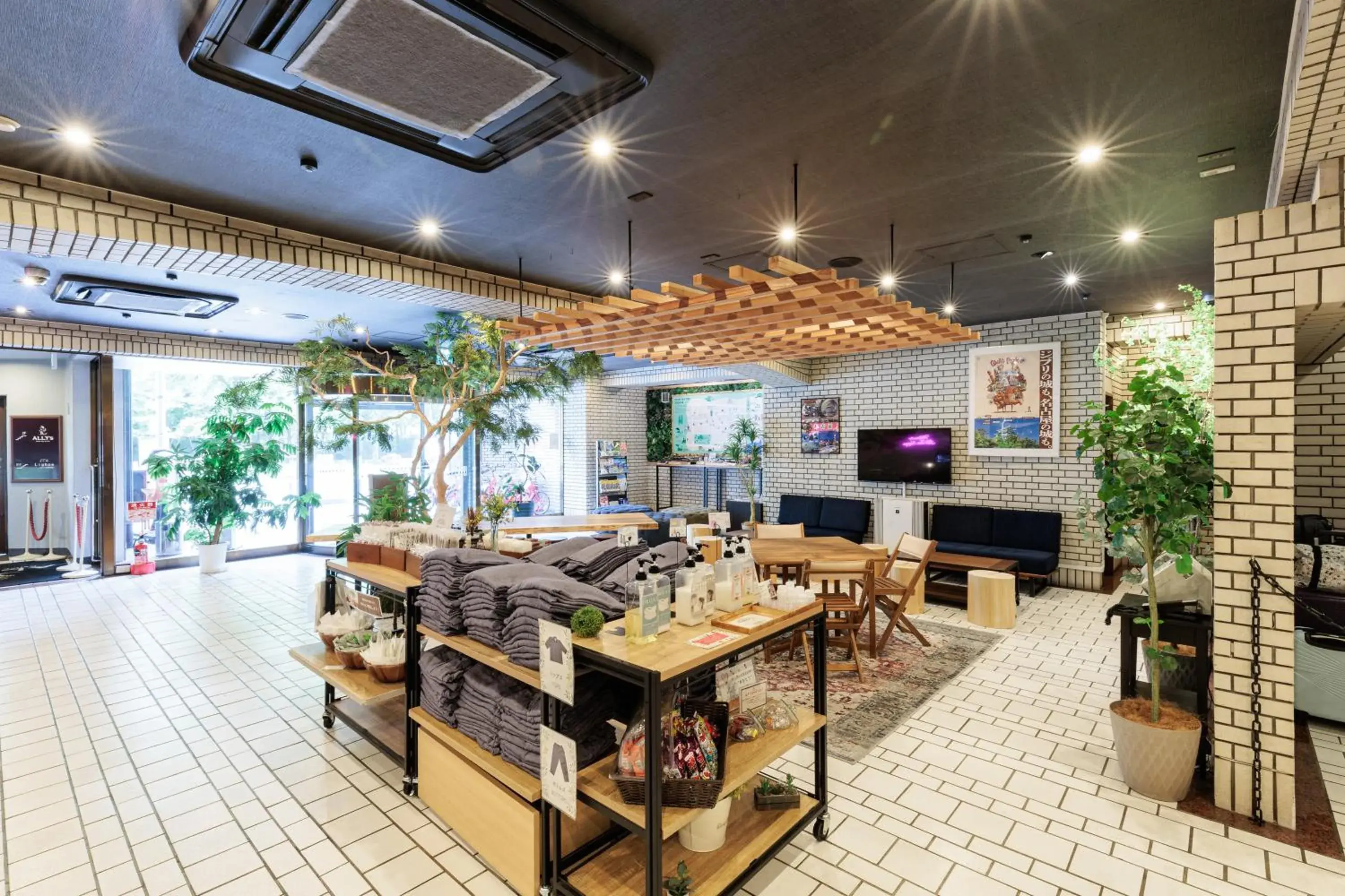 Lobby or reception in Hotel Silk Tree Nagoya Lobby or reception in Hotel Silk Tree Nagoya