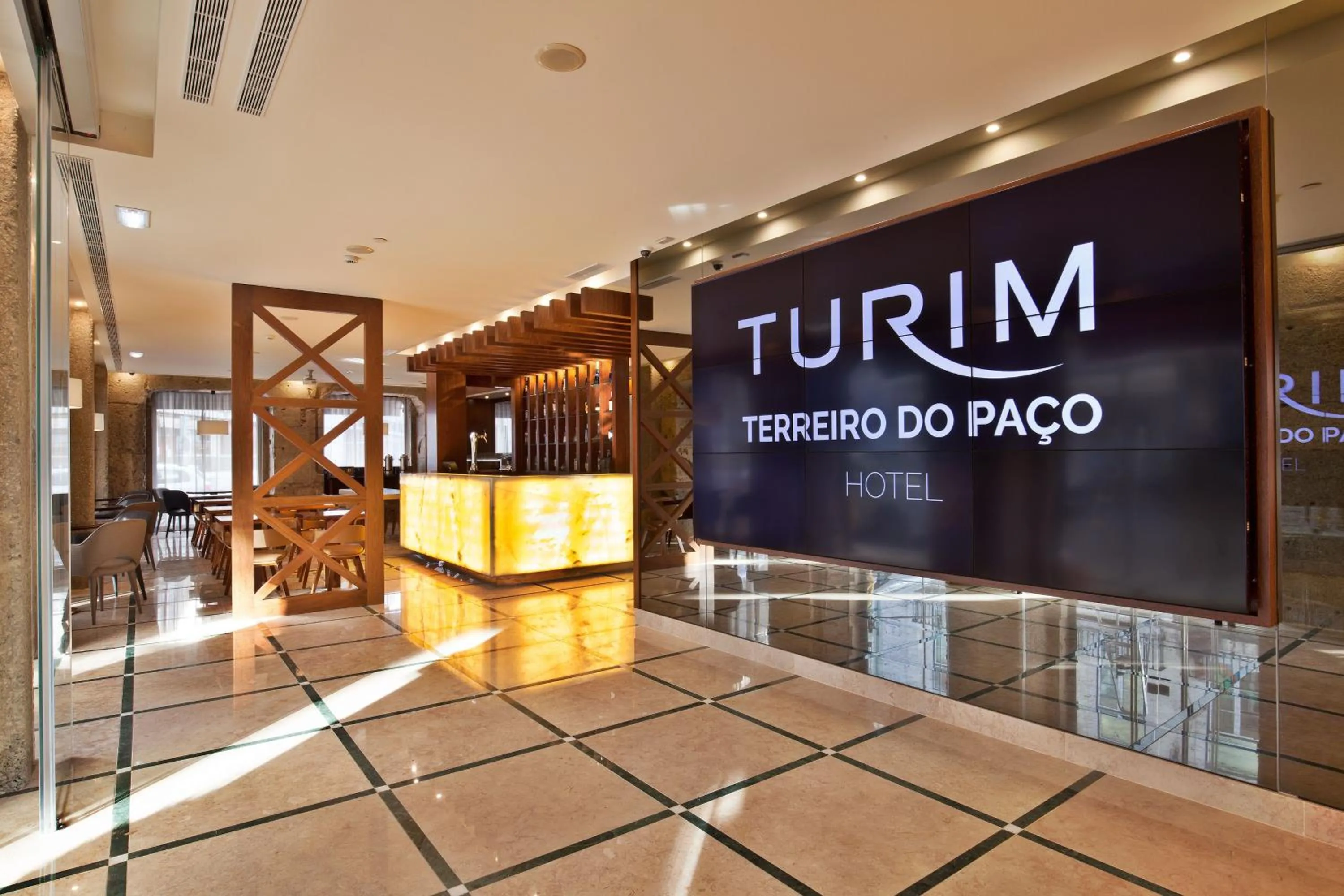 Facade/entrance in TURIM Terreiro do Paço Hotel