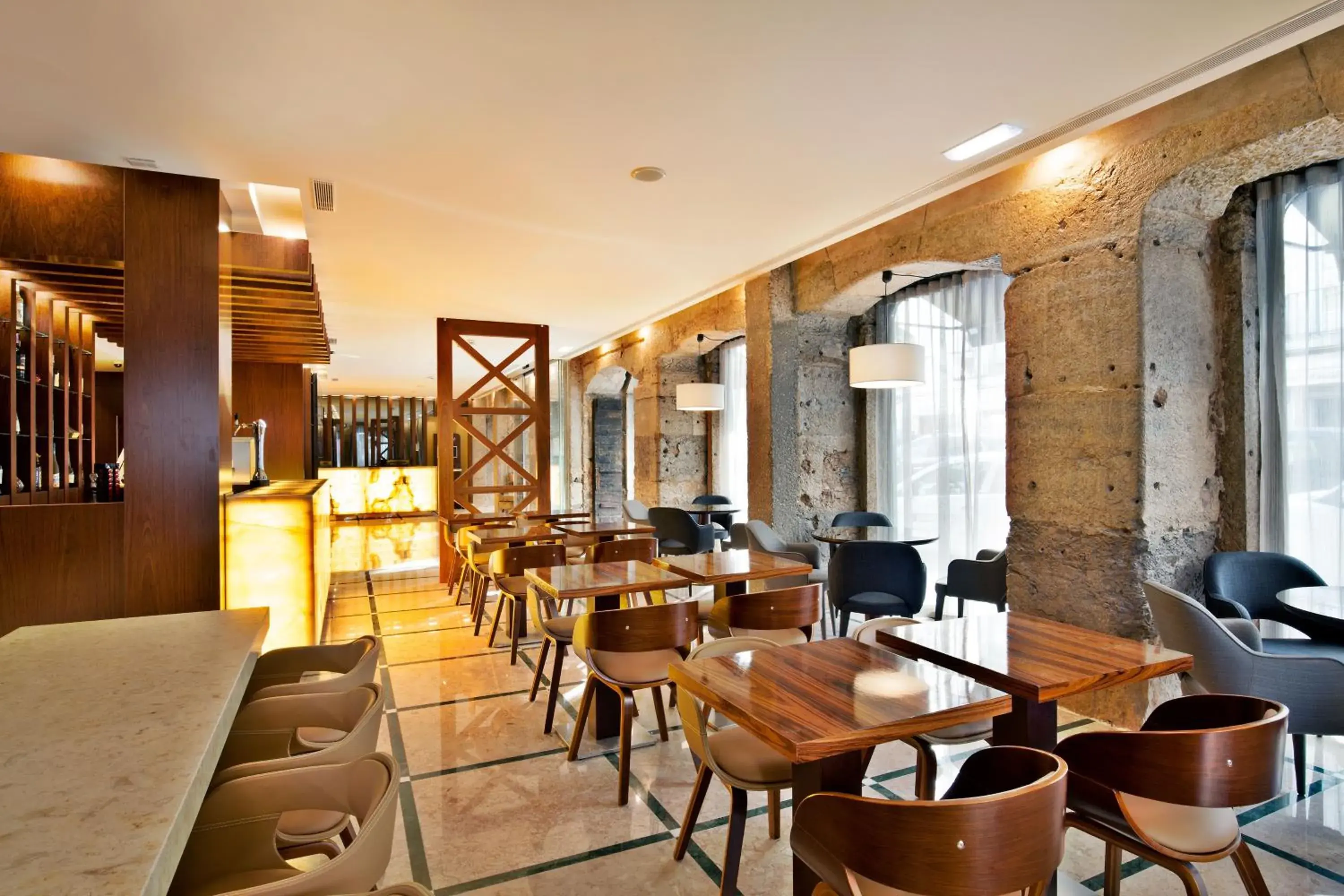 Restaurant/places to eat in TURIM Terreiro do Paço Hotel Restaurant/places to eat in TURIM Terreiro do Paço Hotel