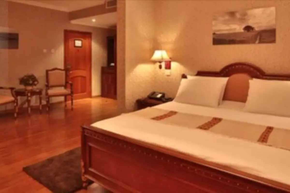 Bedroom, Bed in Abyssinia Renaissance Hotel Bedroom, Bed in Abyssinia Renaissance Hotel