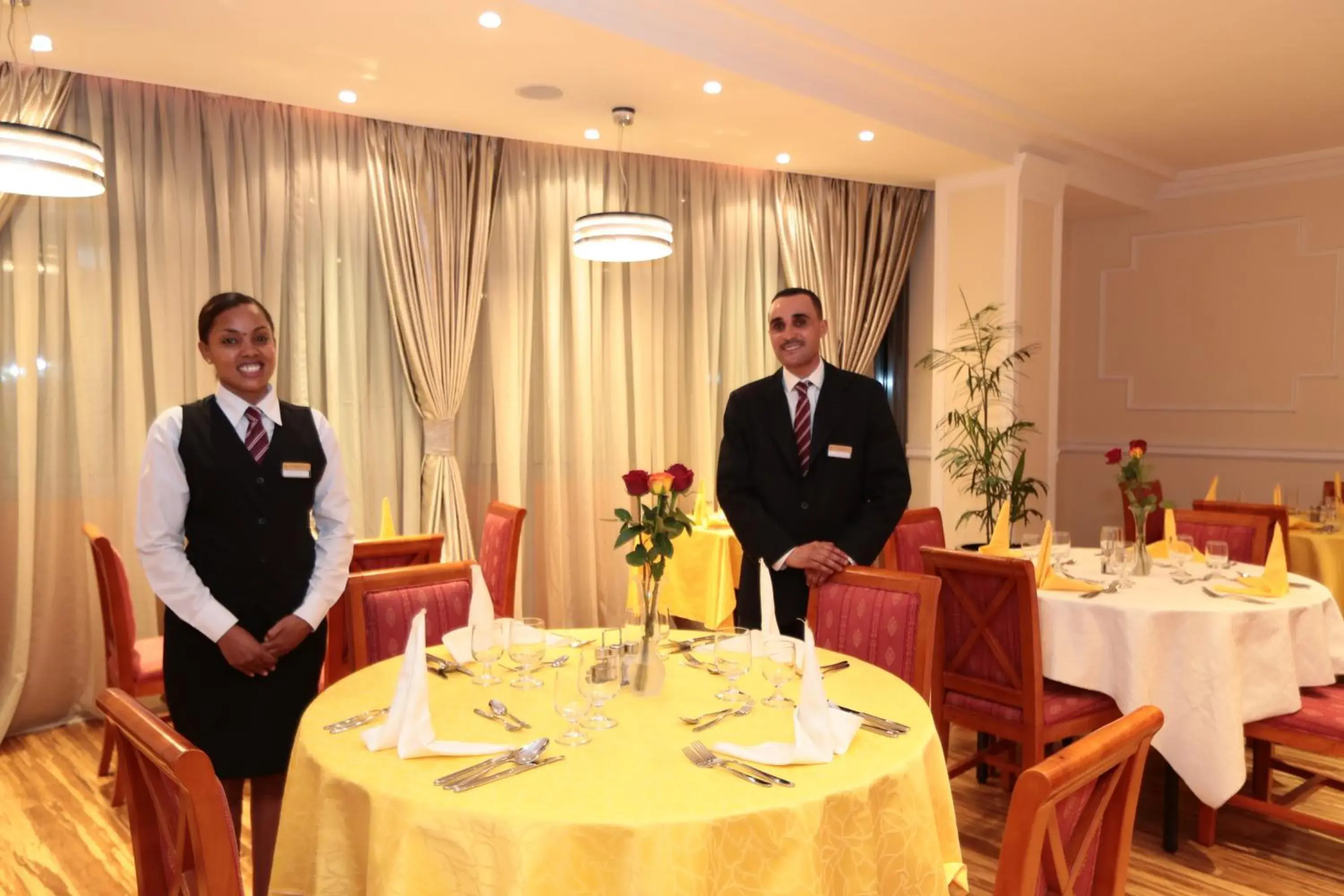 Restaurant/places to eat in Abyssinia Renaissance Hotel Restaurant/places to eat in Abyssinia Renaissance Hotel