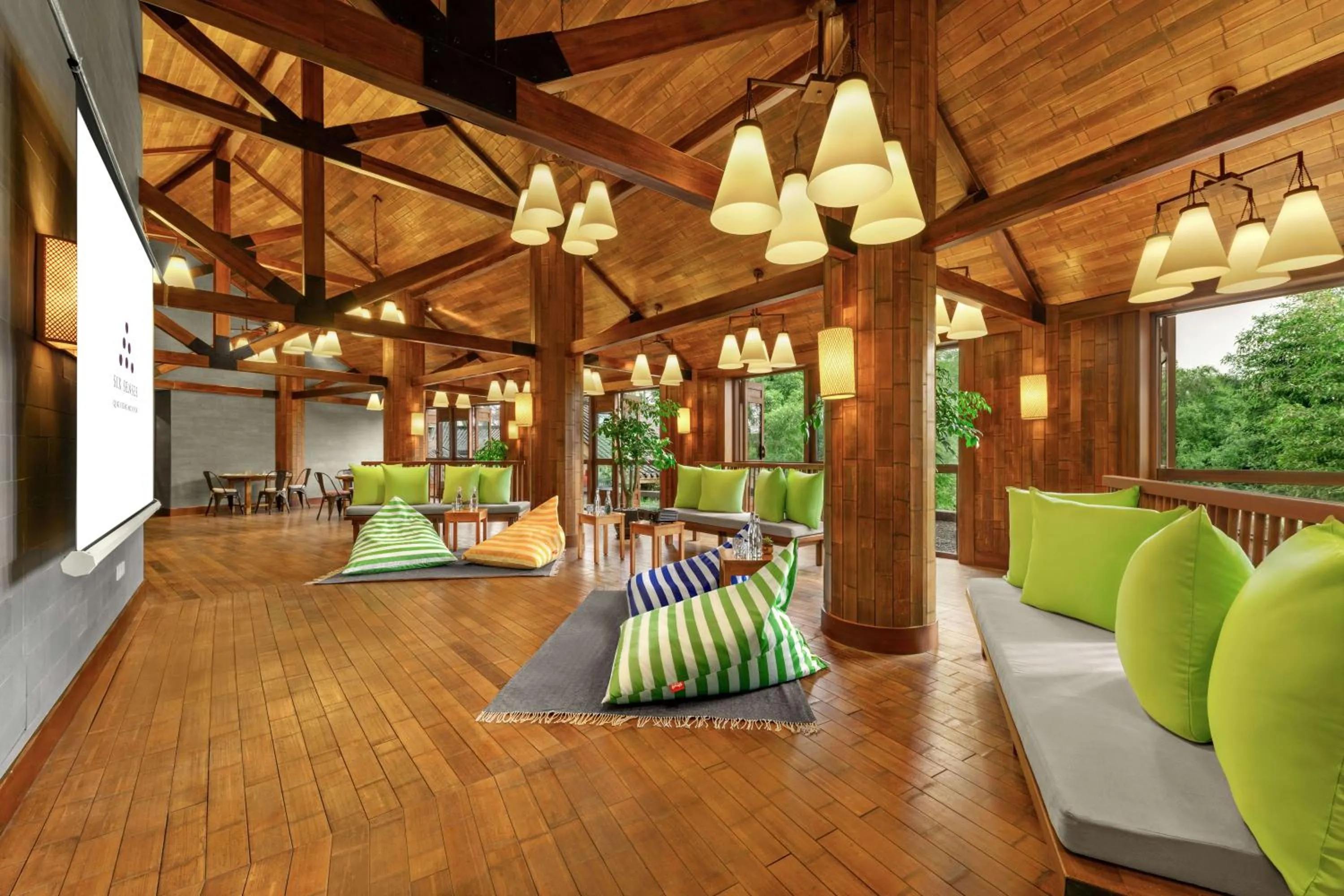 Meeting/conference room in Six Senses Qing Cheng Mountain