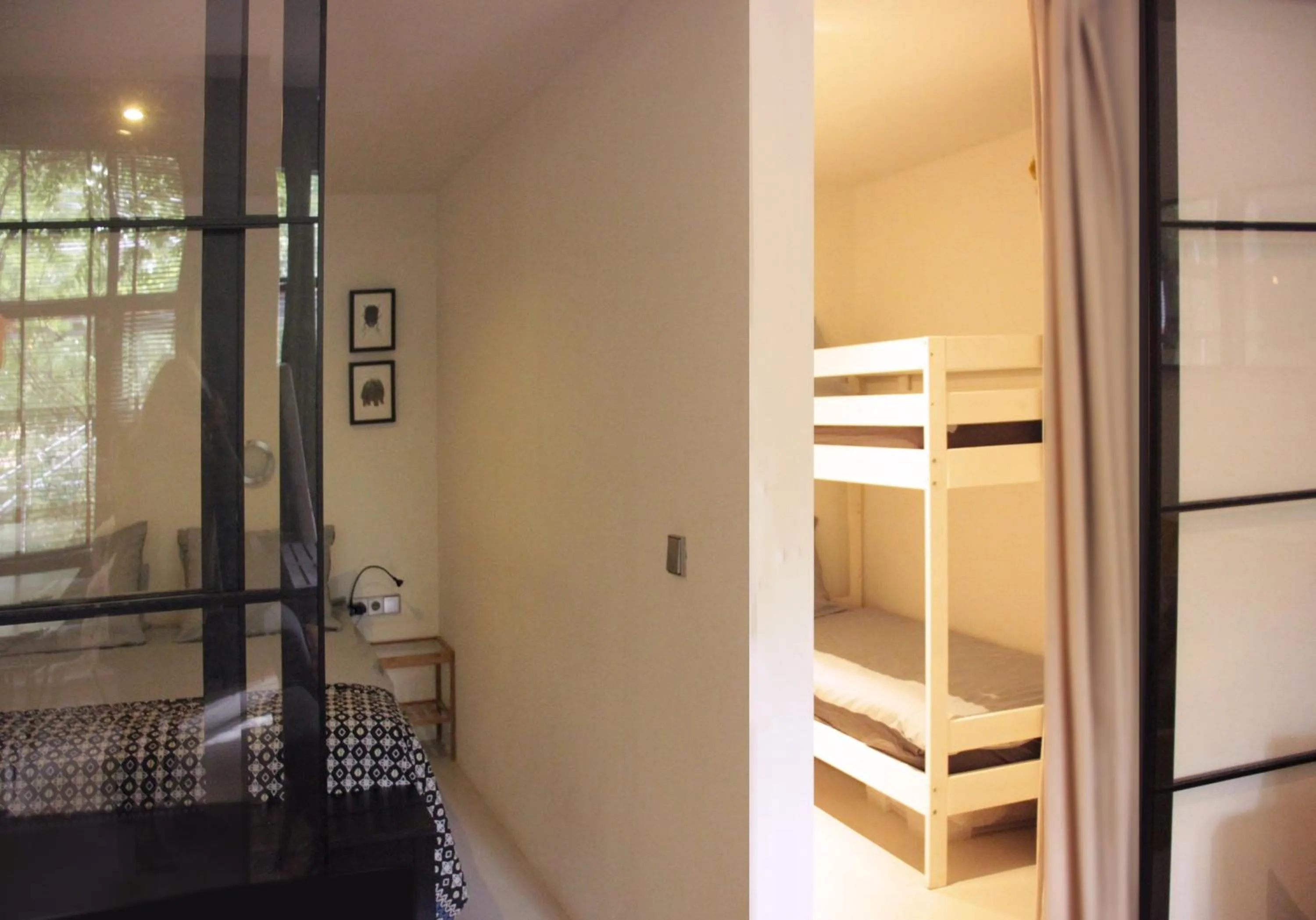 Bed in The Quay Amsterdam - FREE PARKING