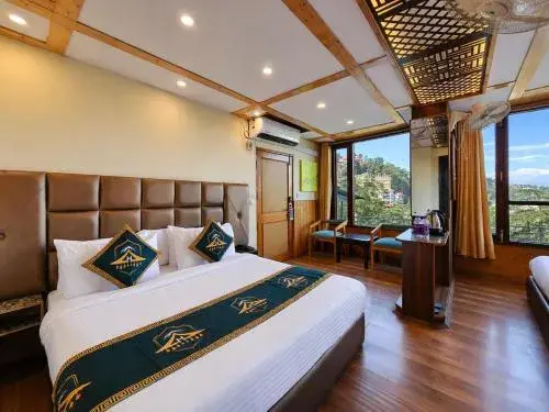 Family Room with Mountain View in Anandam Near Mall Road Family Room with Mountain View in Anandam Near Mall Road