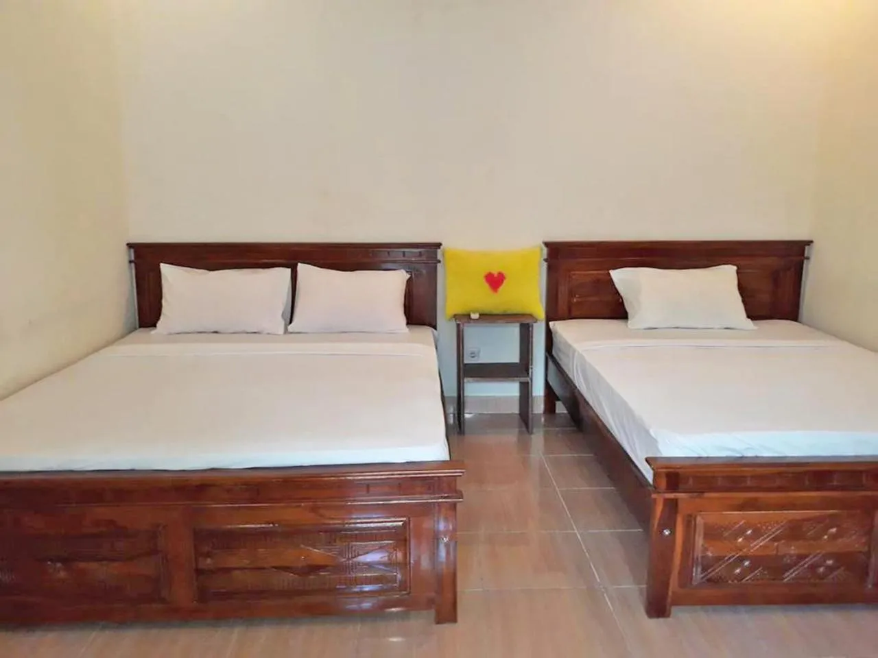 Photo of the whole room, Bed in Pondok Linda