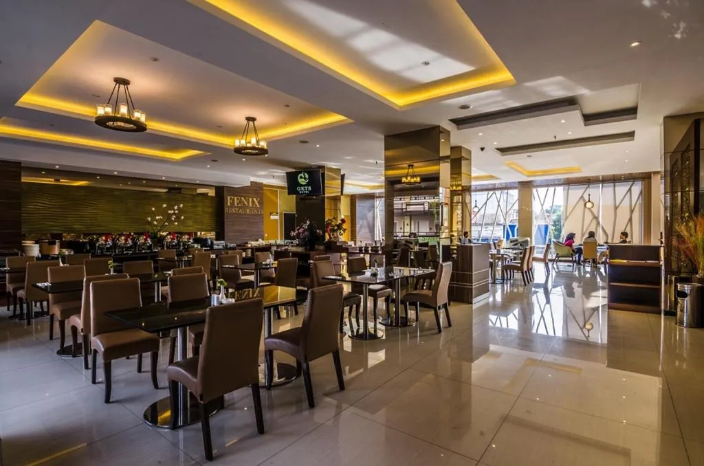 Restaurant/places to eat in Gets Hotel