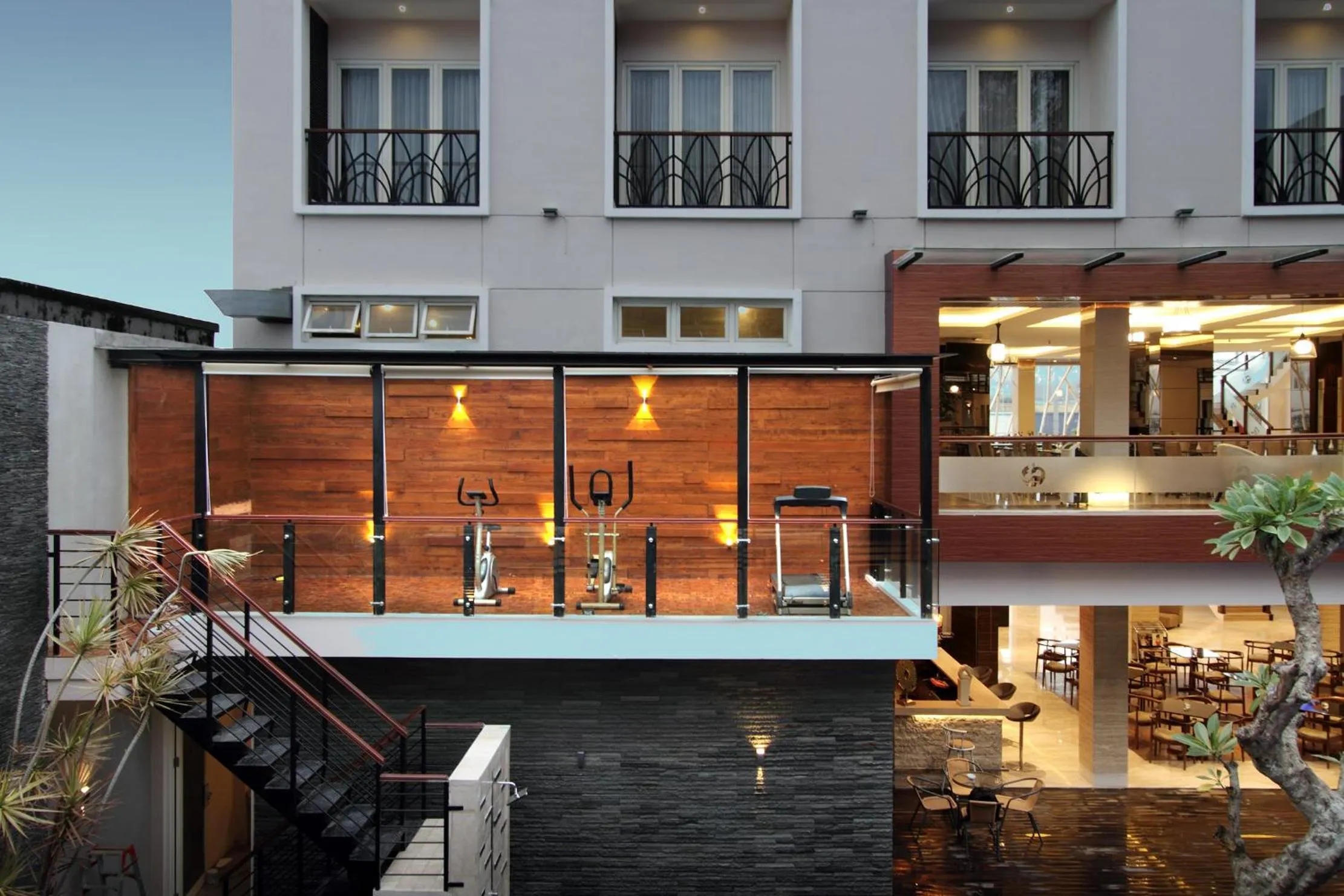 Fitness centre/facilities in Gets Hotel