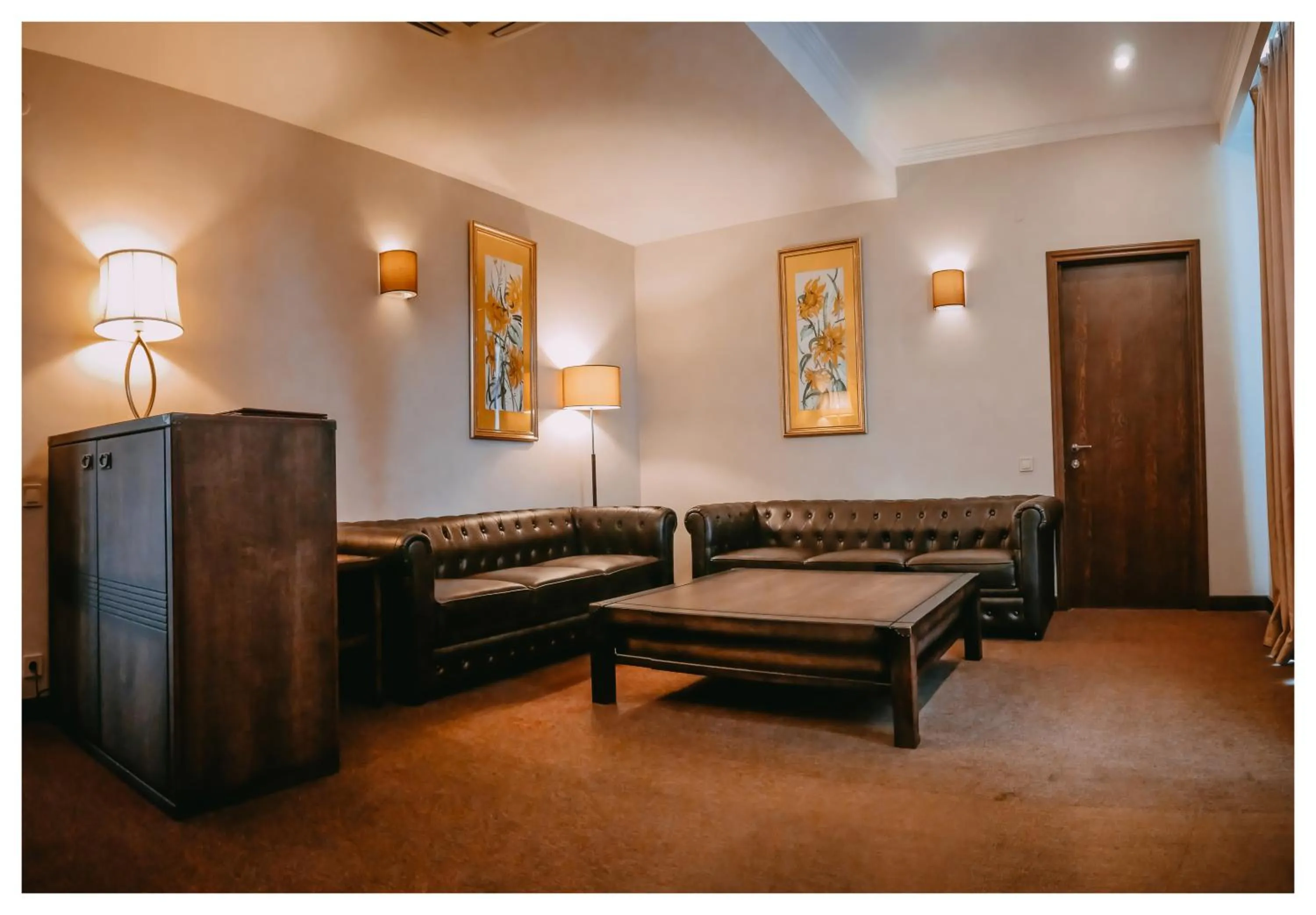 Family in Boutique Hotel Argo