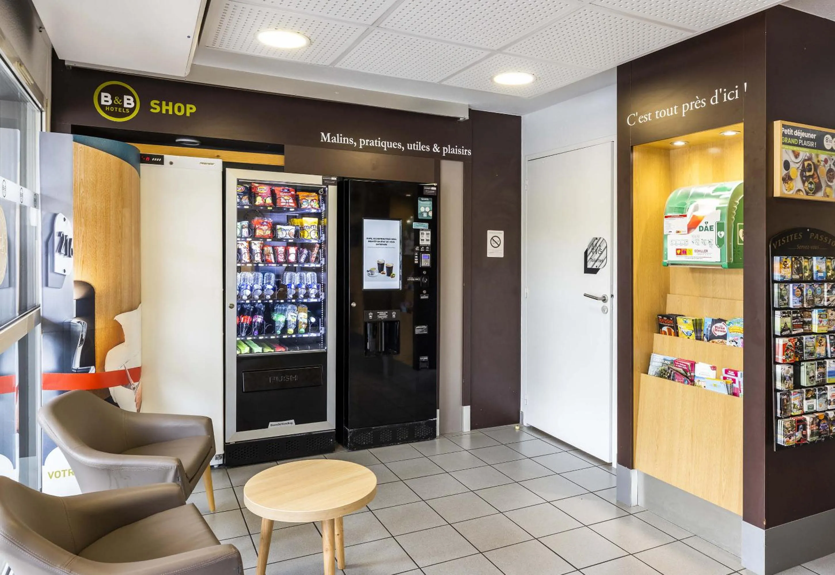 vending machine in B&B HOTEL Perpignan Sud Porte d'Espagne