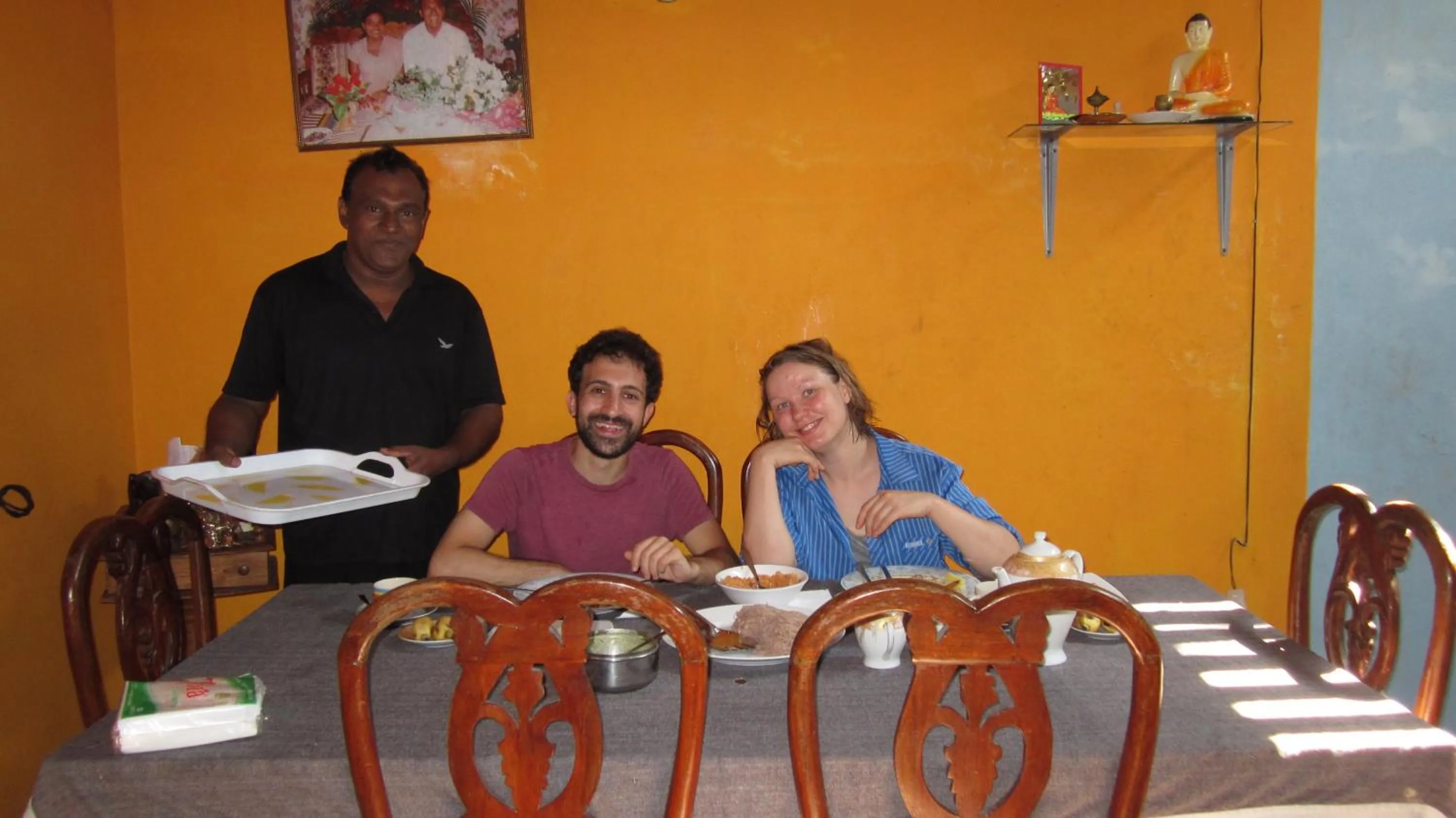 Buffet breakfast in Ranith Villa