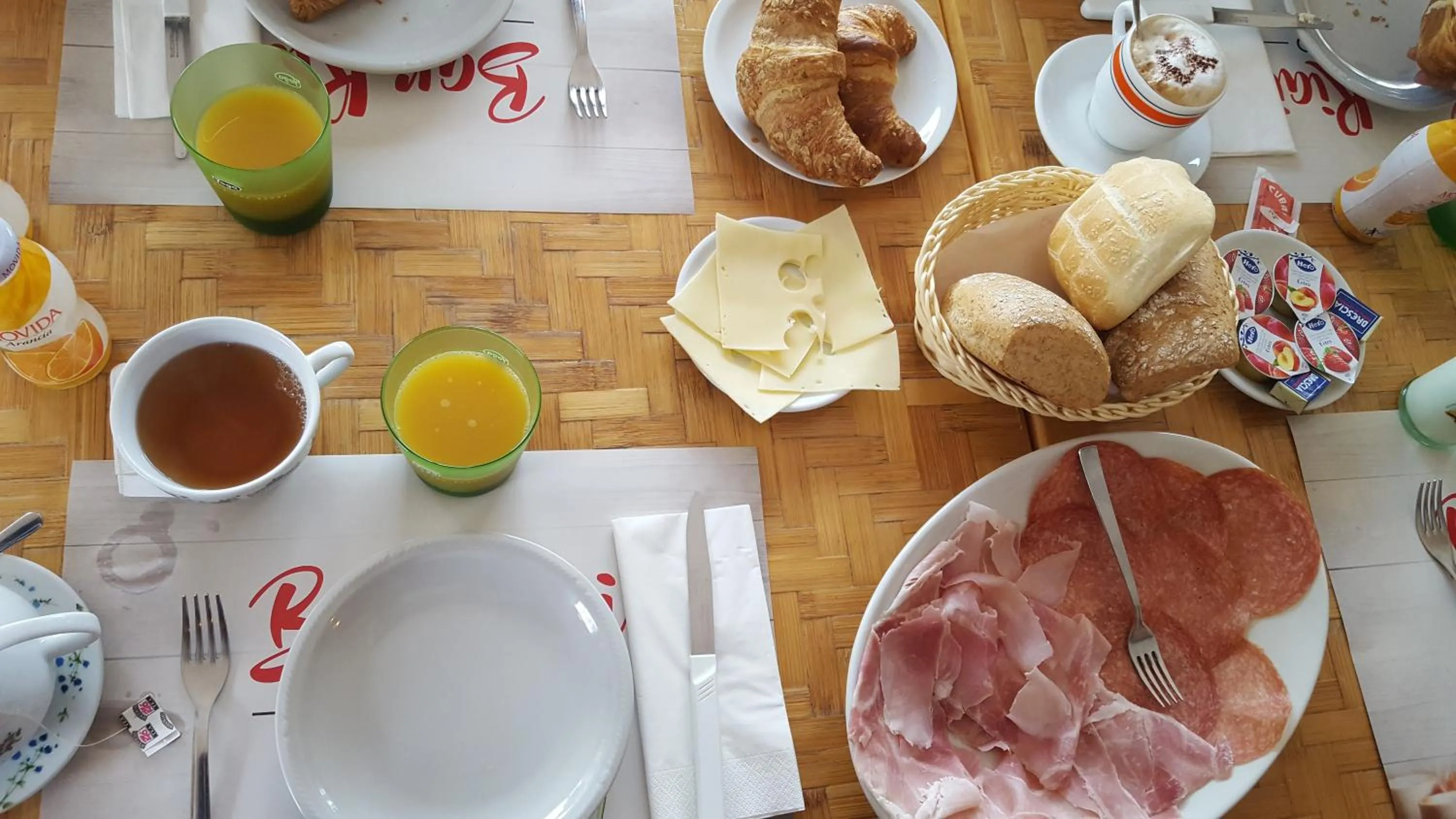 Breakfast in Italsol Residence Riai