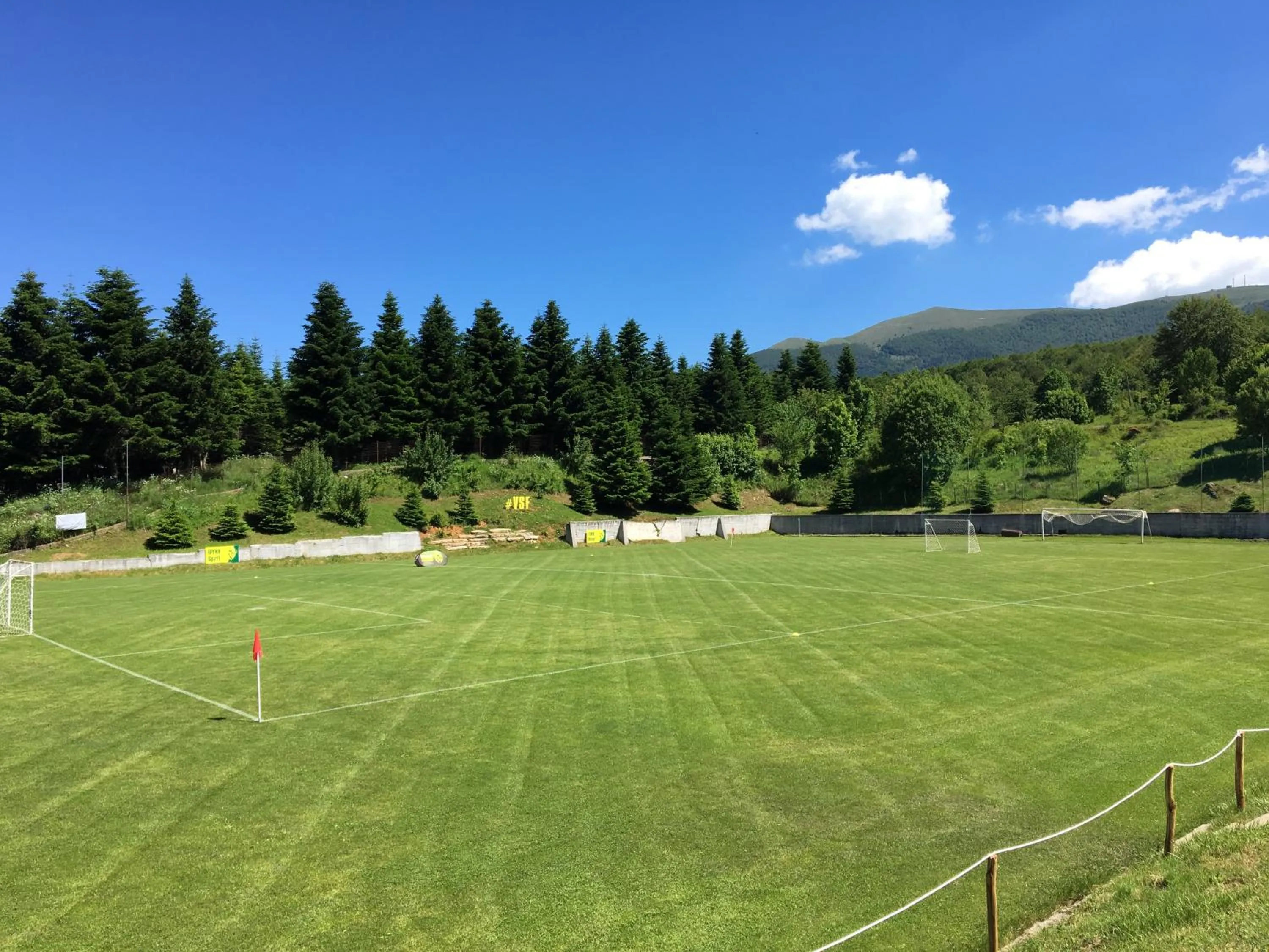 Area and facilities in Naoussa Mountain Resort