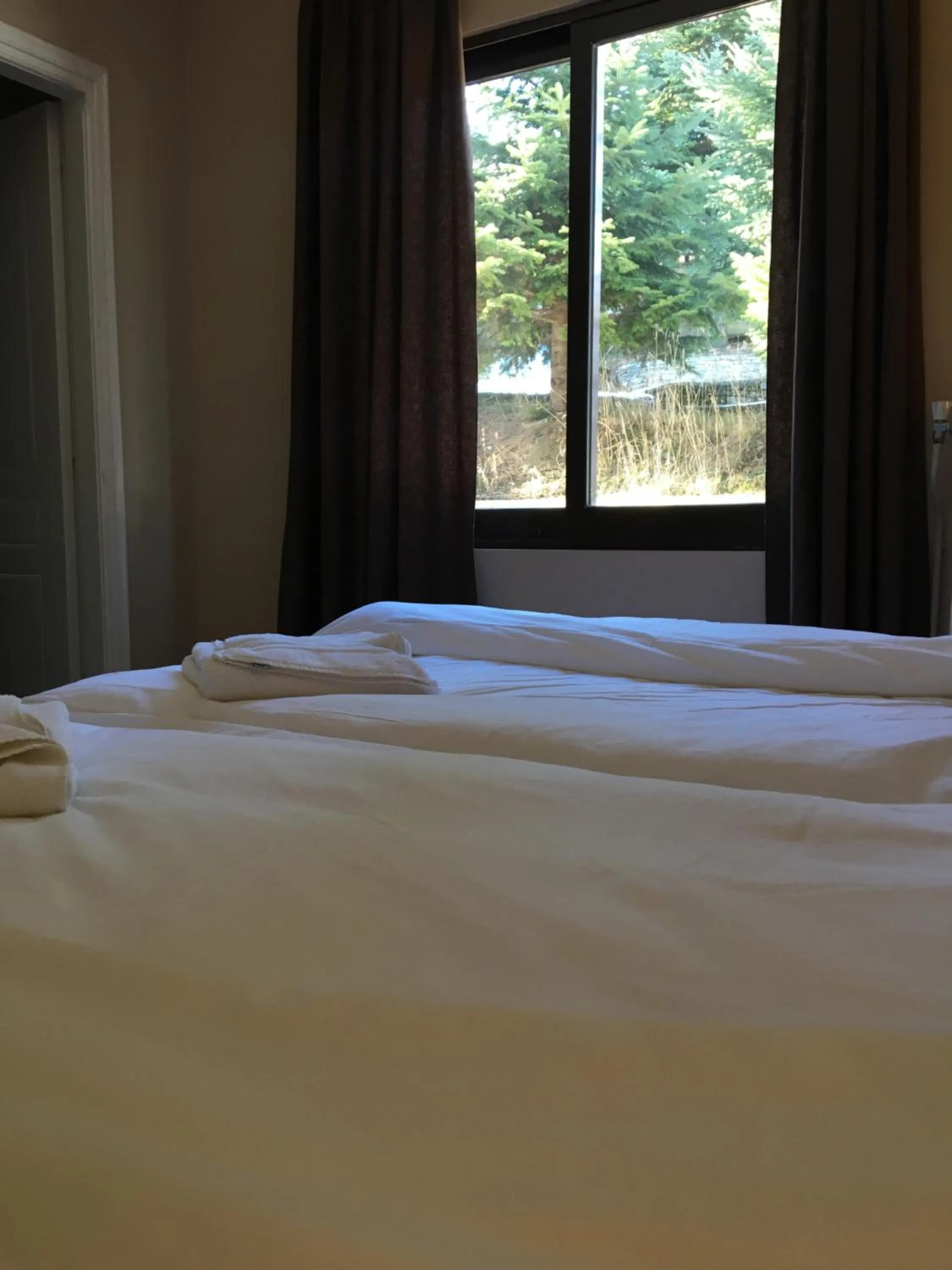 Bedroom, Bed in Naoussa Mountain Resort