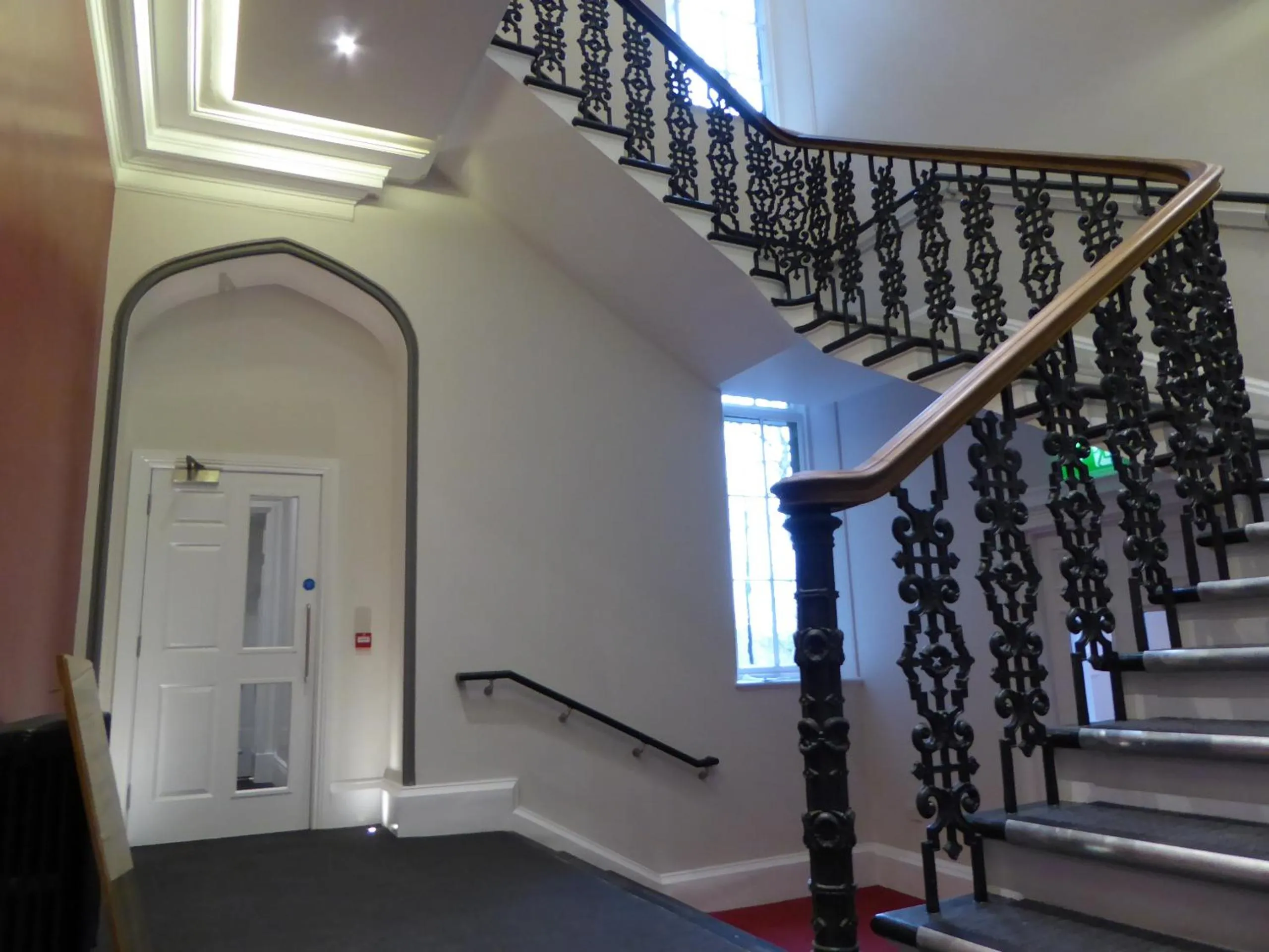 Facade/entrance in Court Residence Aparthotel