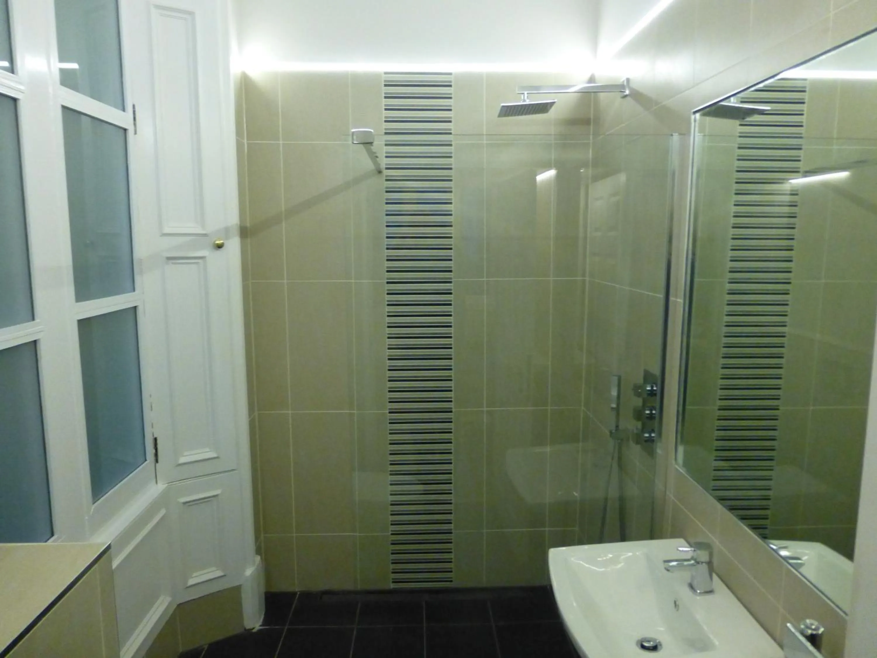 Bathroom in Court Residence Aparthotel