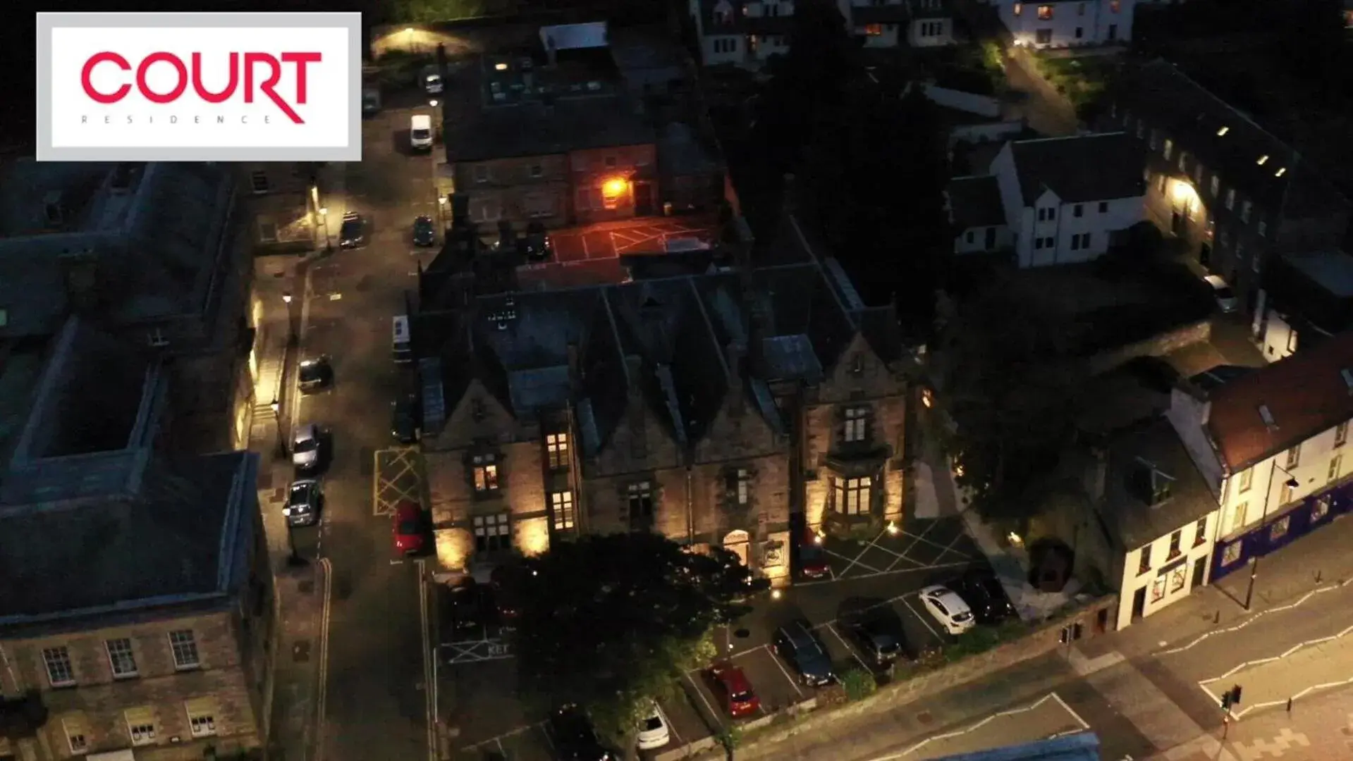 Property building in Court Residence Aparthotel Property building in Court Residence Aparthotel