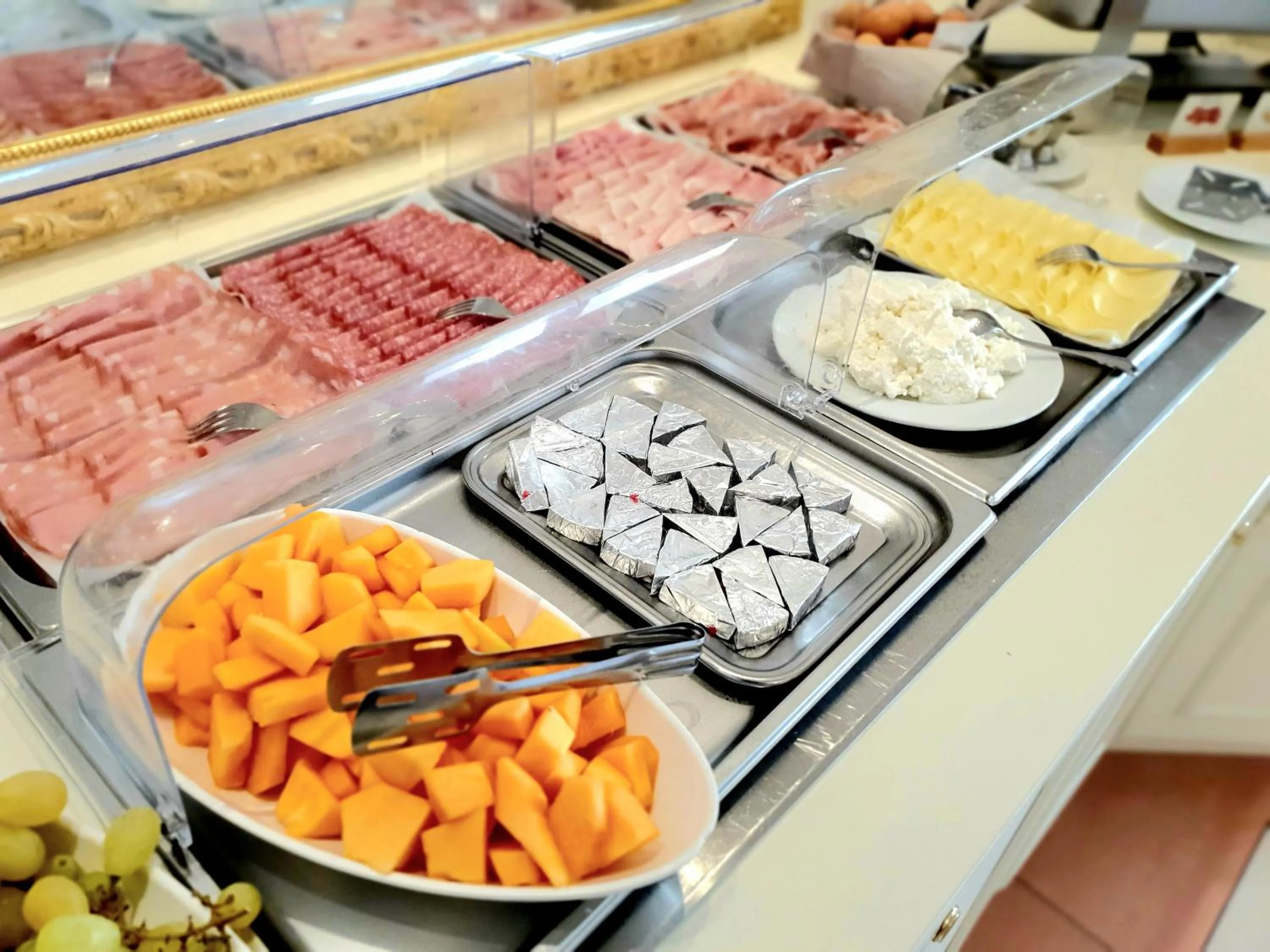 Food in Hotel Rosa Maria Elite