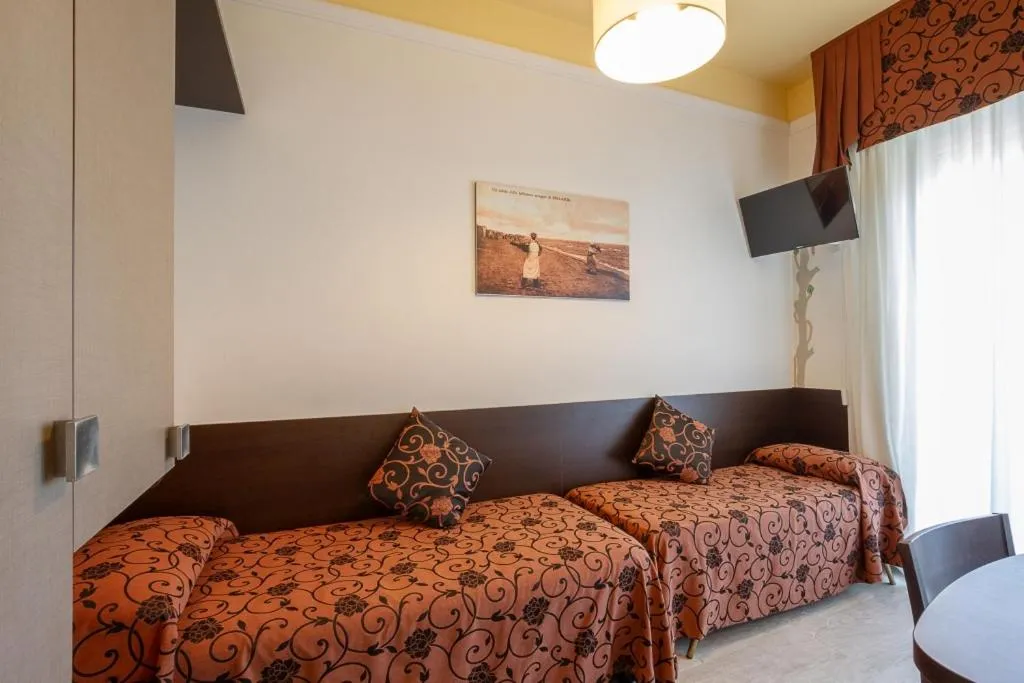 Hotel Rosa Maria Elite