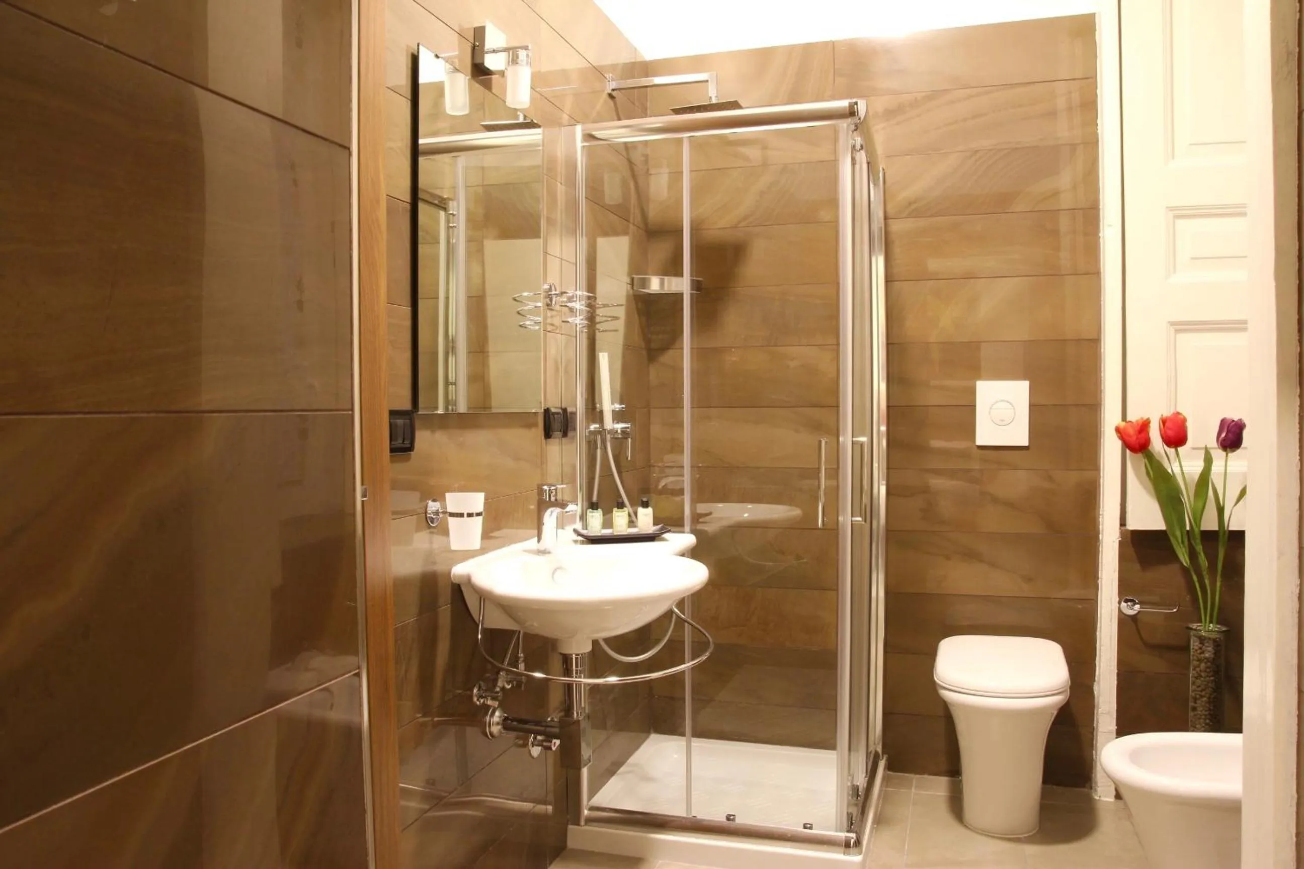 Shower in Dimora Bohèmien