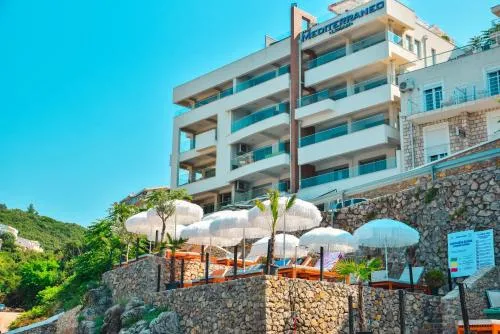 HOTEL MEDITERRANEO LIMAN free private beach for hotel guest