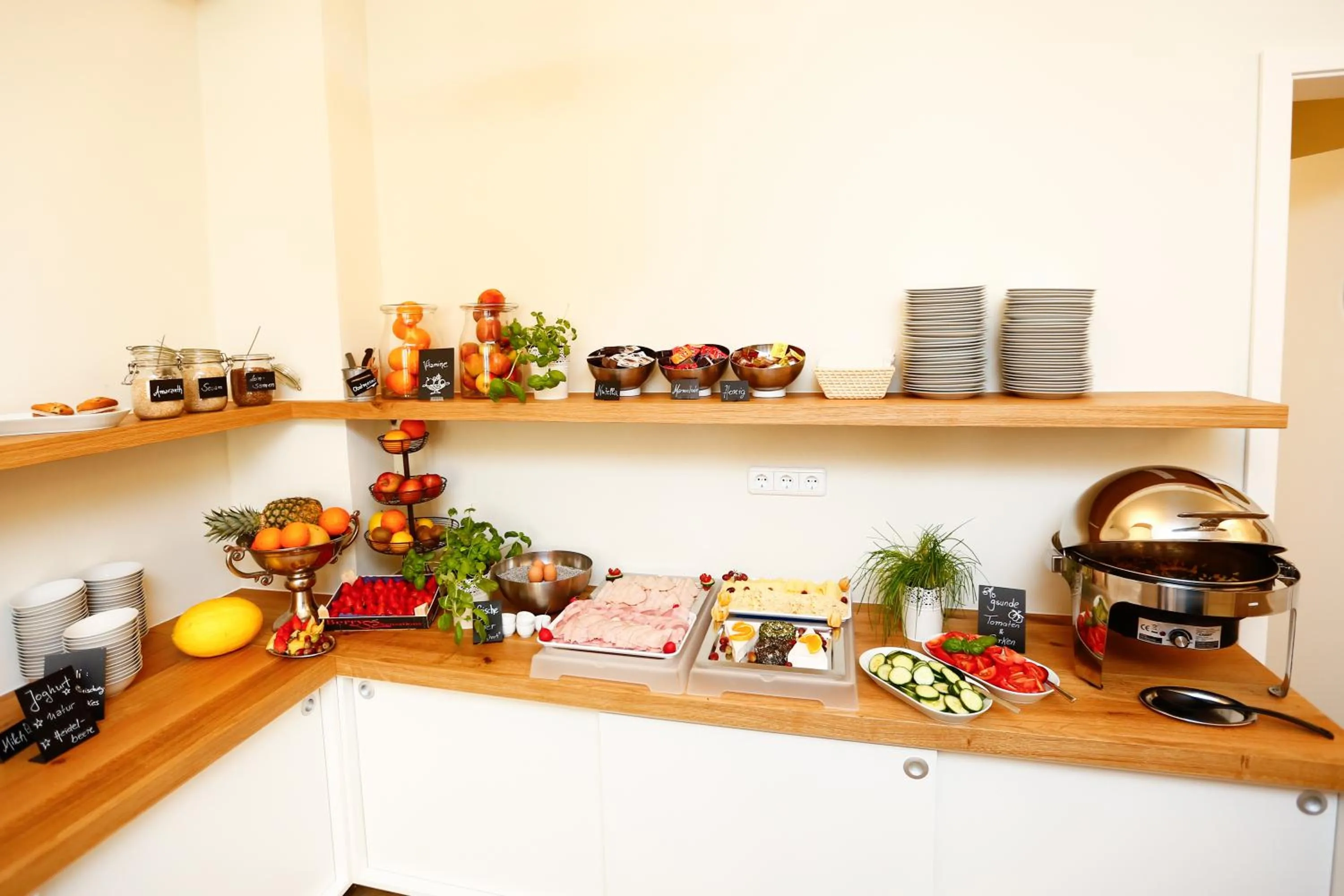 Buffet breakfast in Hotel am Peterstor