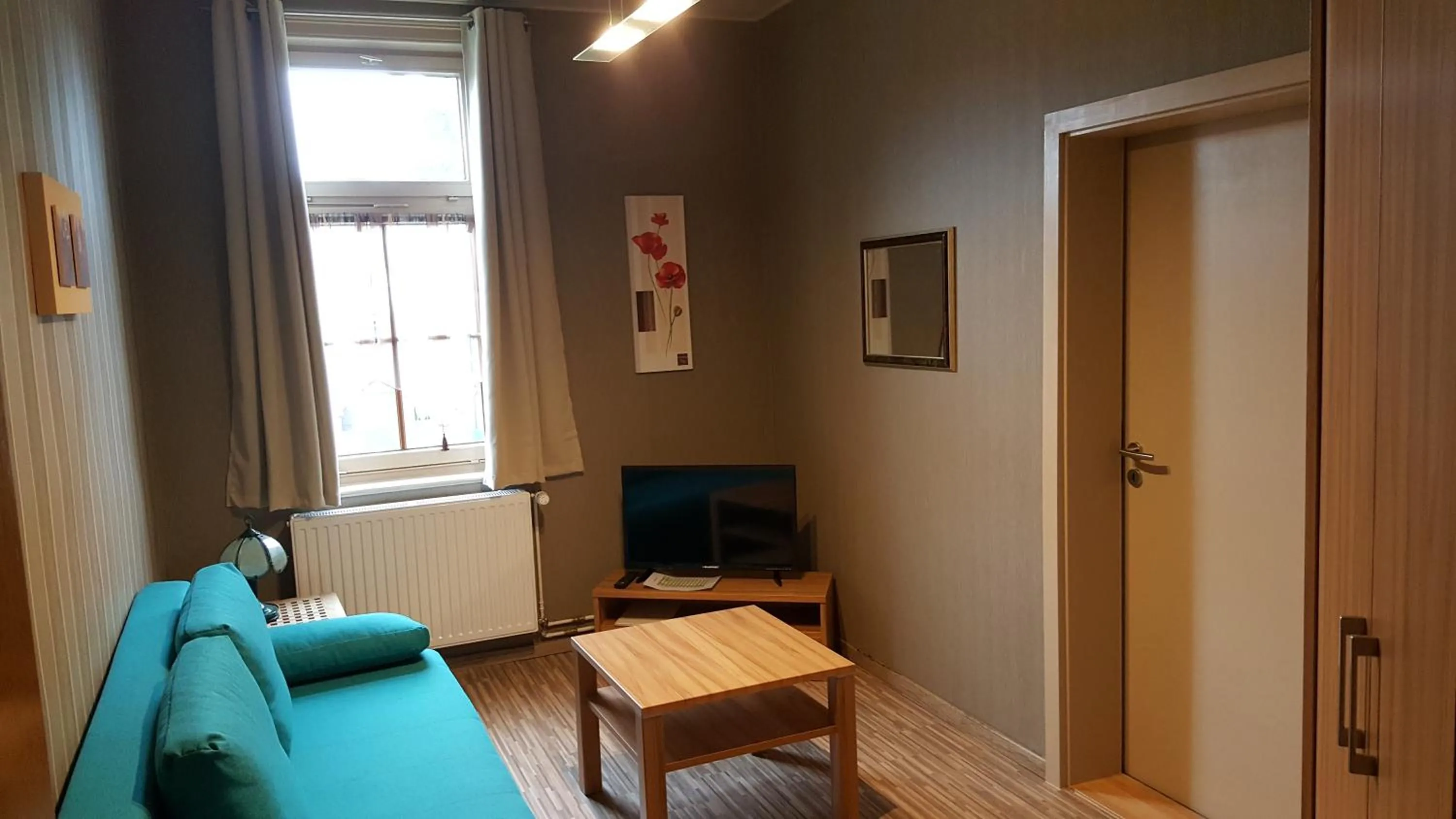Family Room with Private Bathroom - No pet allowed in Haus am Kurpark