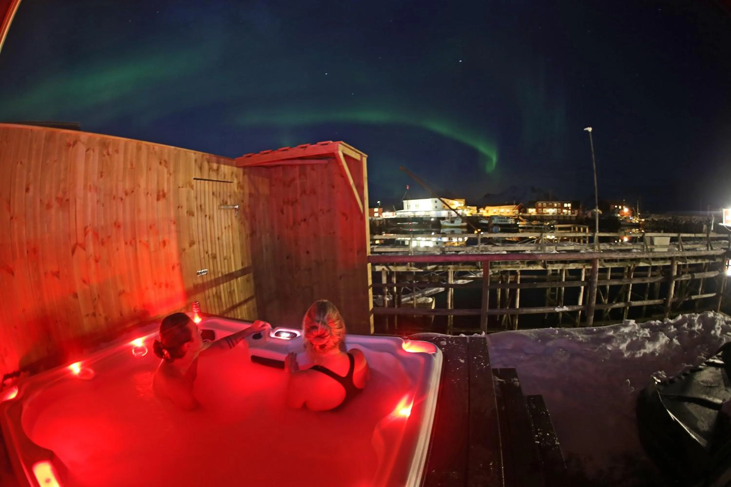 Swimming pool in Hattvika Lodge
