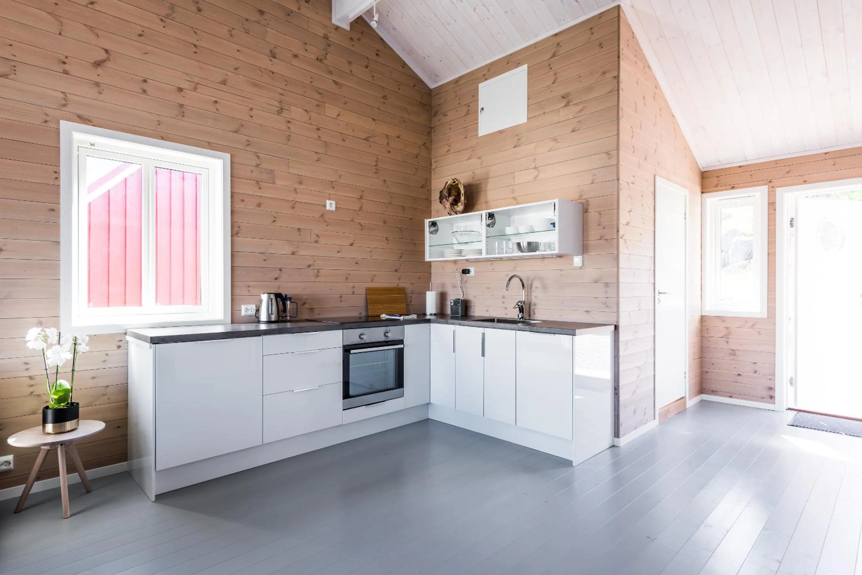 Day in Hattvika Lodge