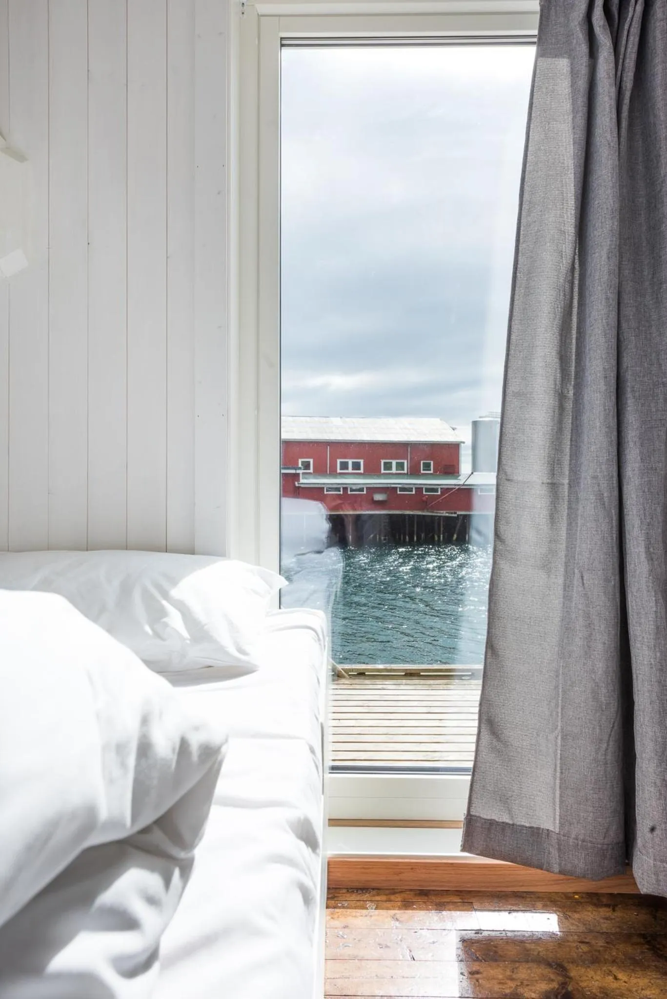 Day, Bed in Hattvika Lodge