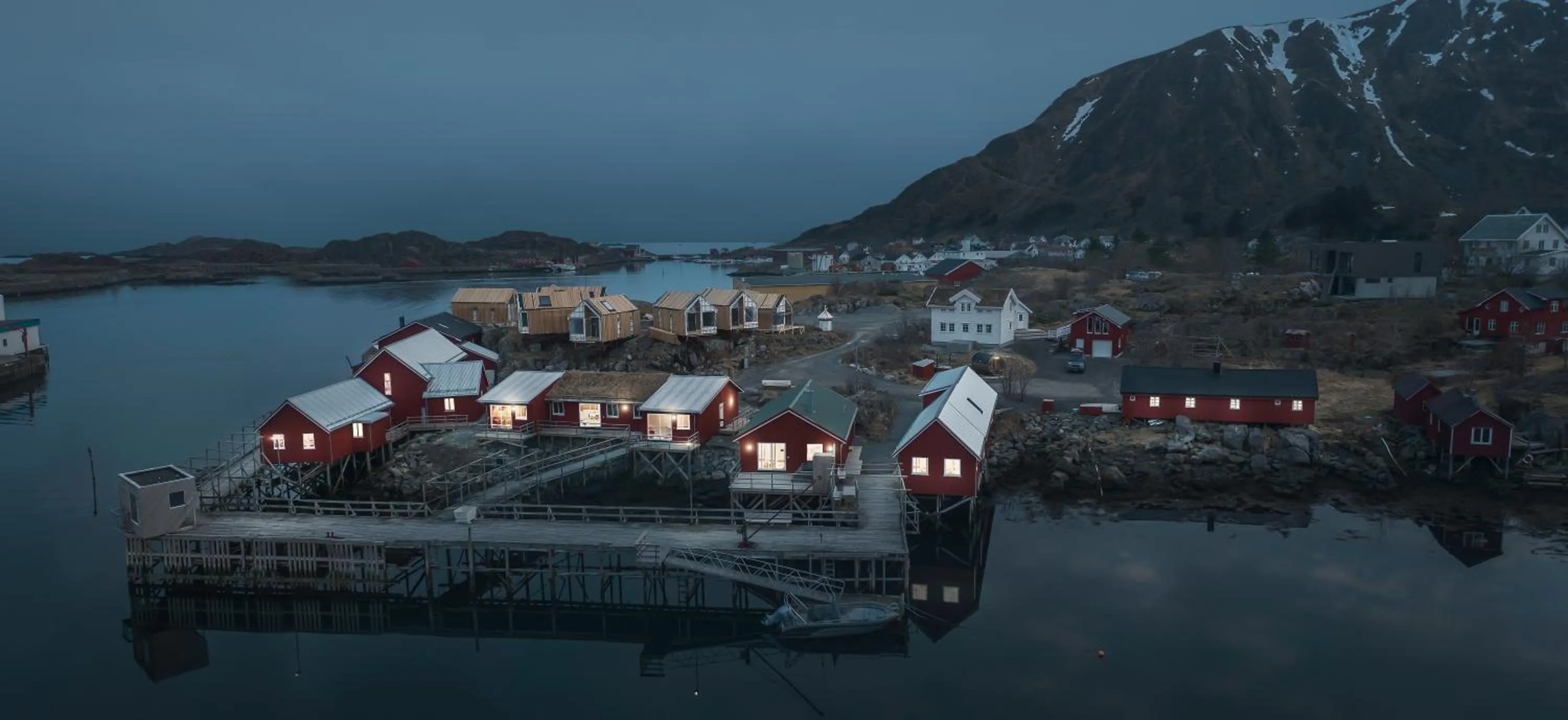 Spring in Hattvika Lodge