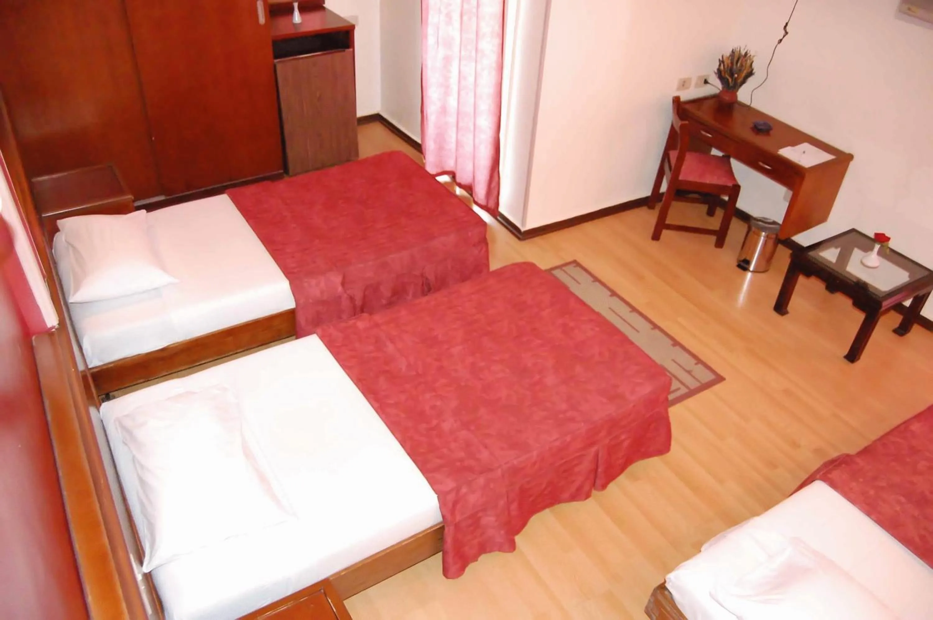 Bed in King Hotel Cairo