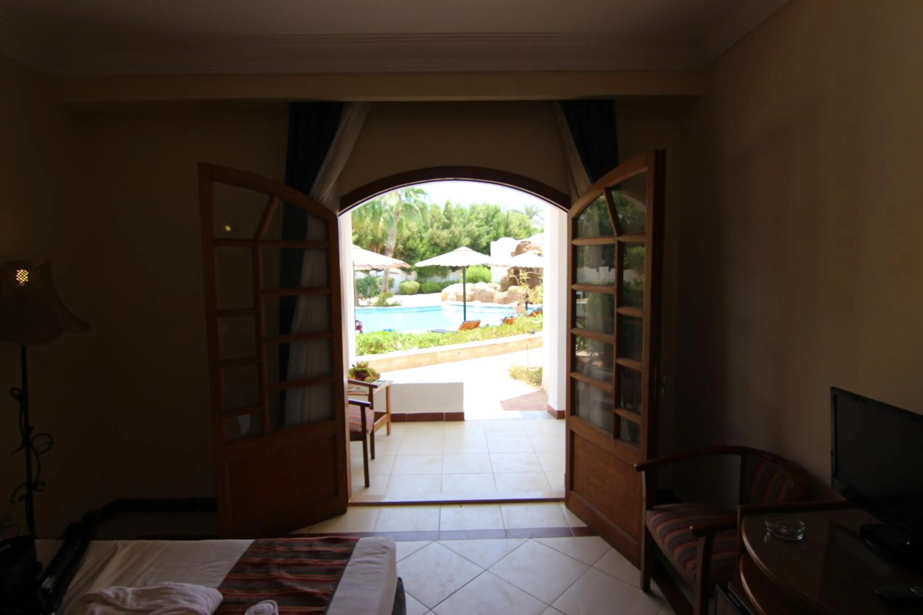 Balcony/Terrace, Bed in Coral Hills Resort Sharm El-Sheikh