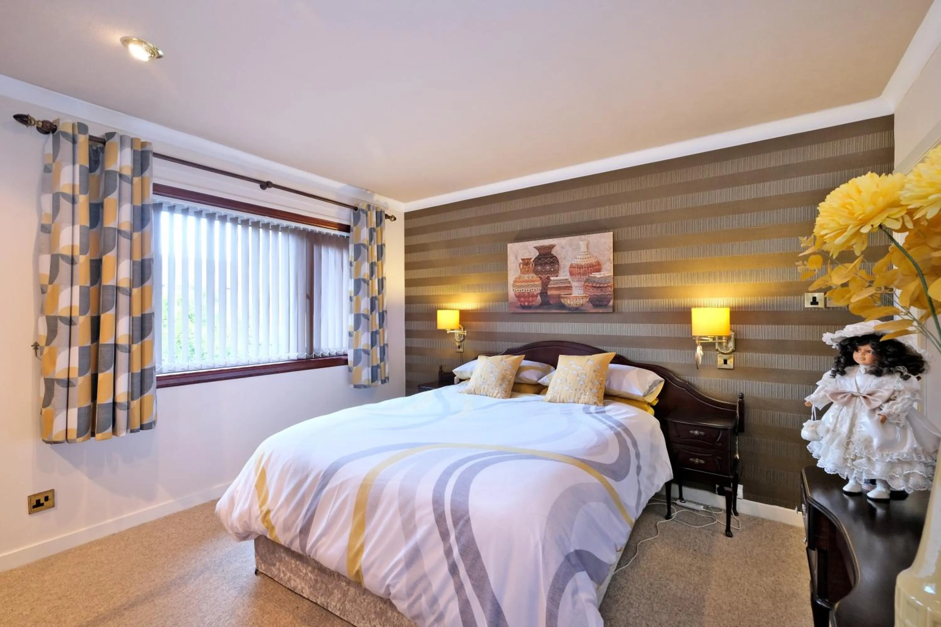 Bedroom, Bed in The Jays Guest House