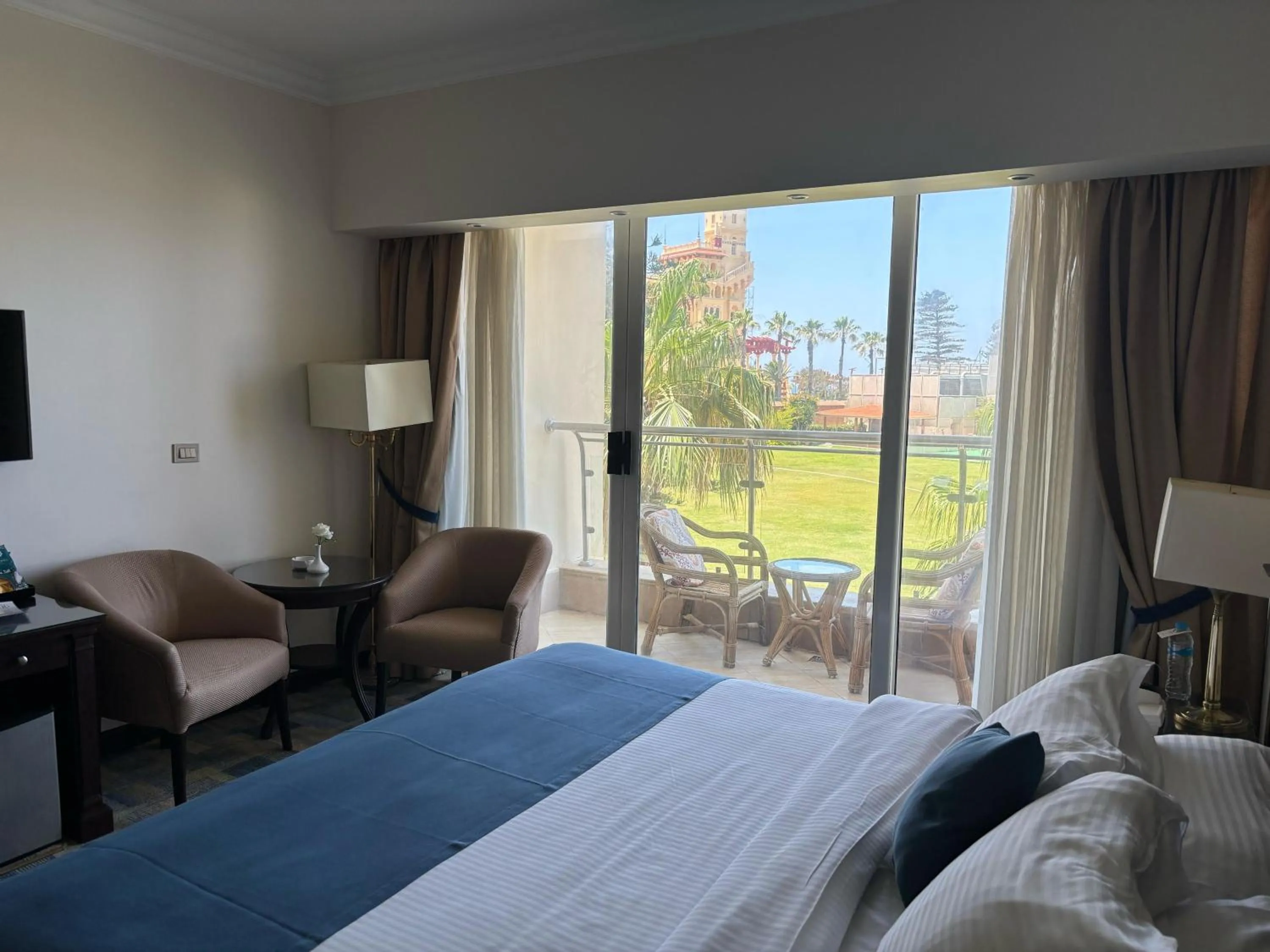 Bed in Helnan Royal Palestine Hotel - Montazah Gardens