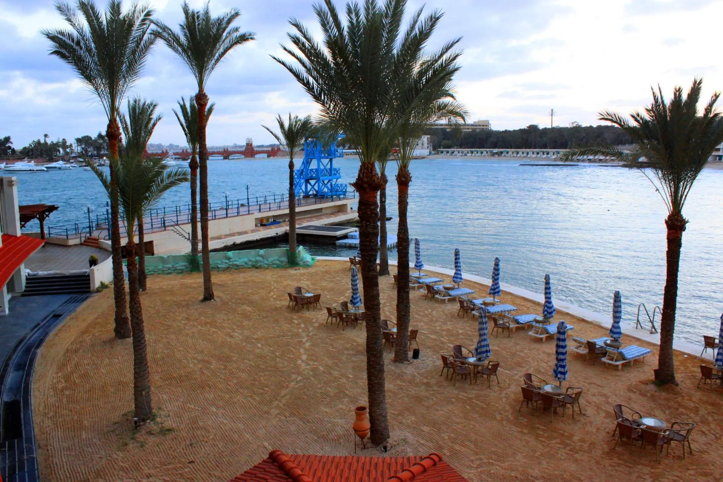 Beach in Helnan Royal Palestine Hotel - Montazah Gardens