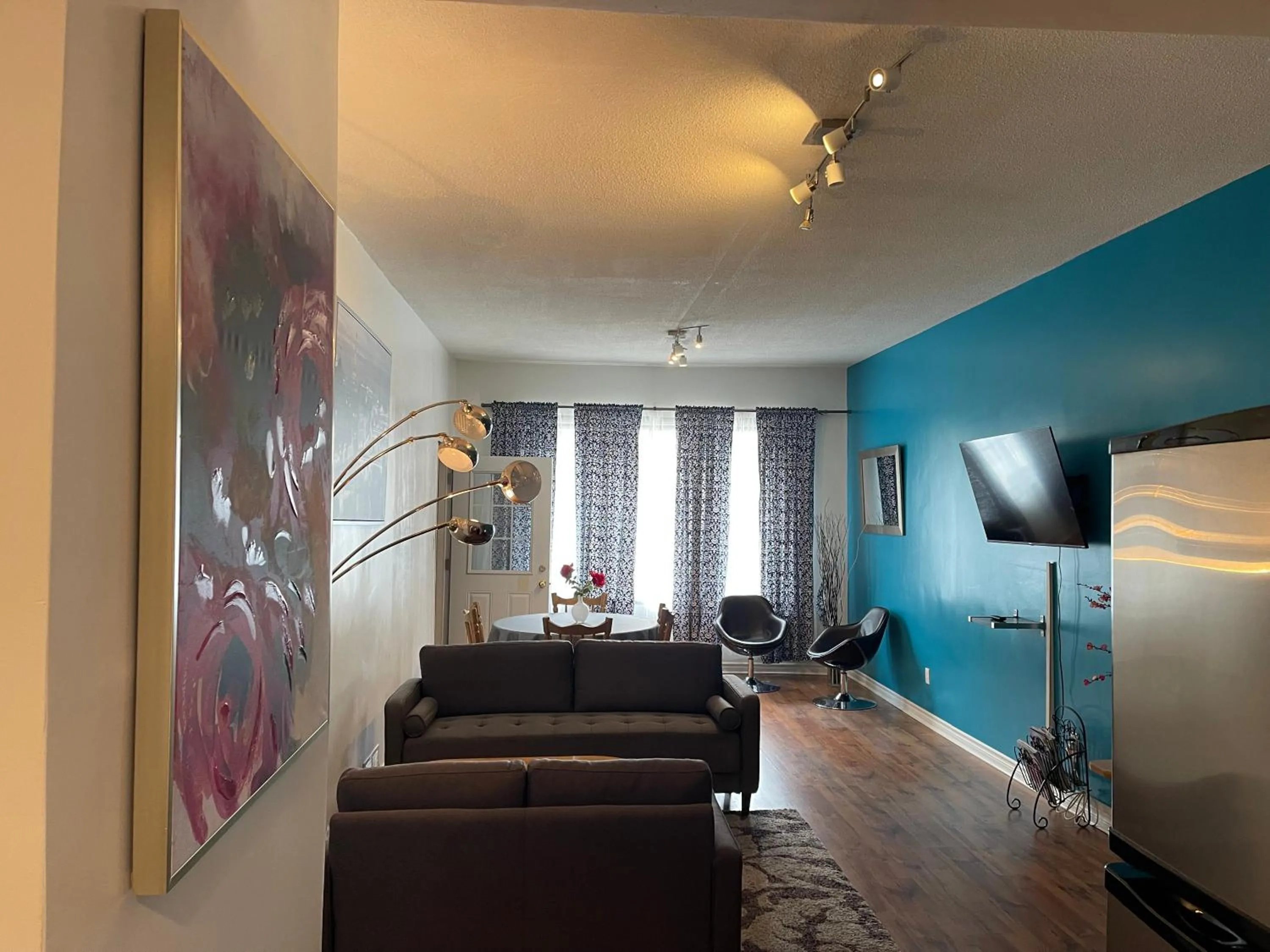 Living room in Barefoot Inn