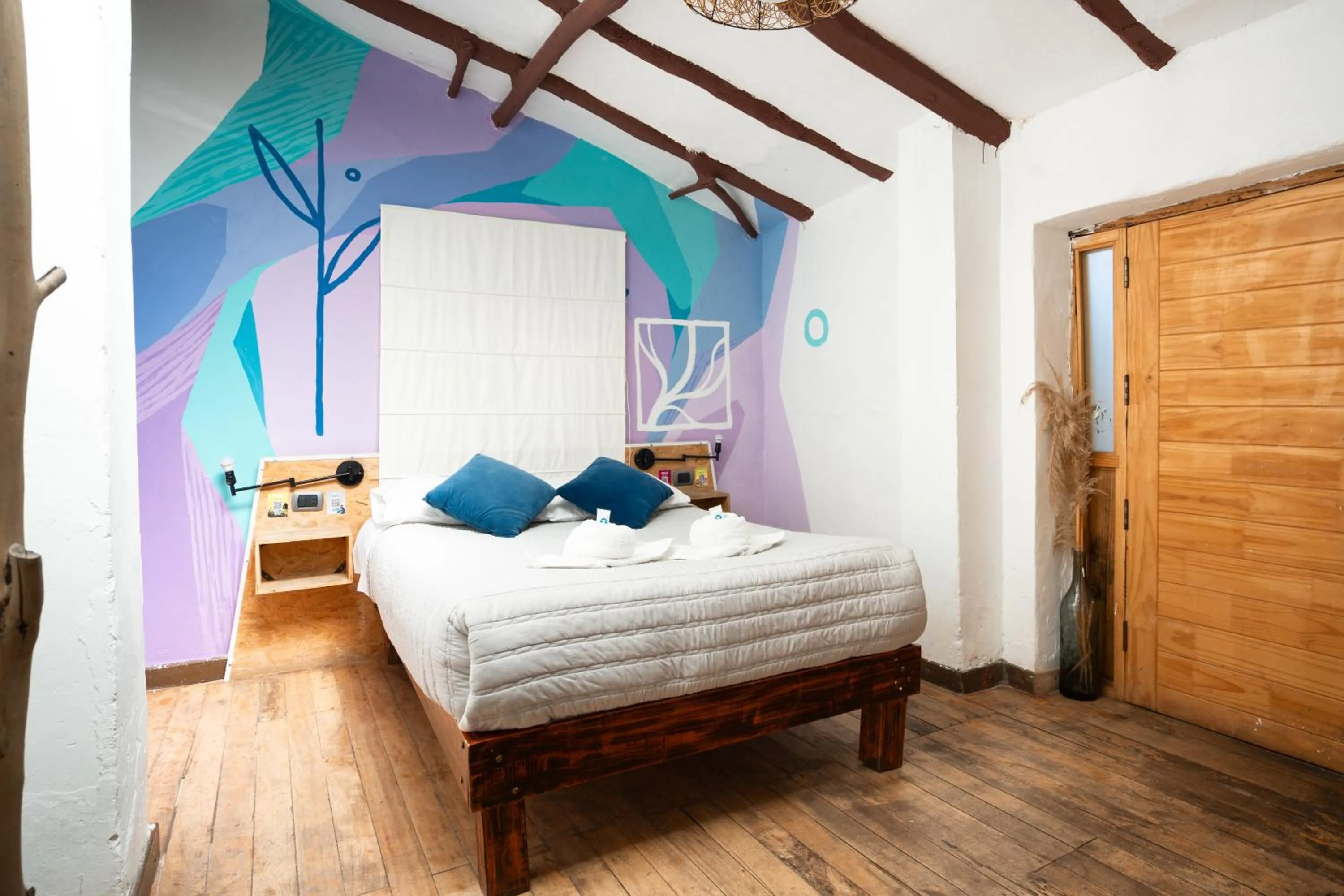 Decorative detail, Bed in Supertramp Hostel Cusco
