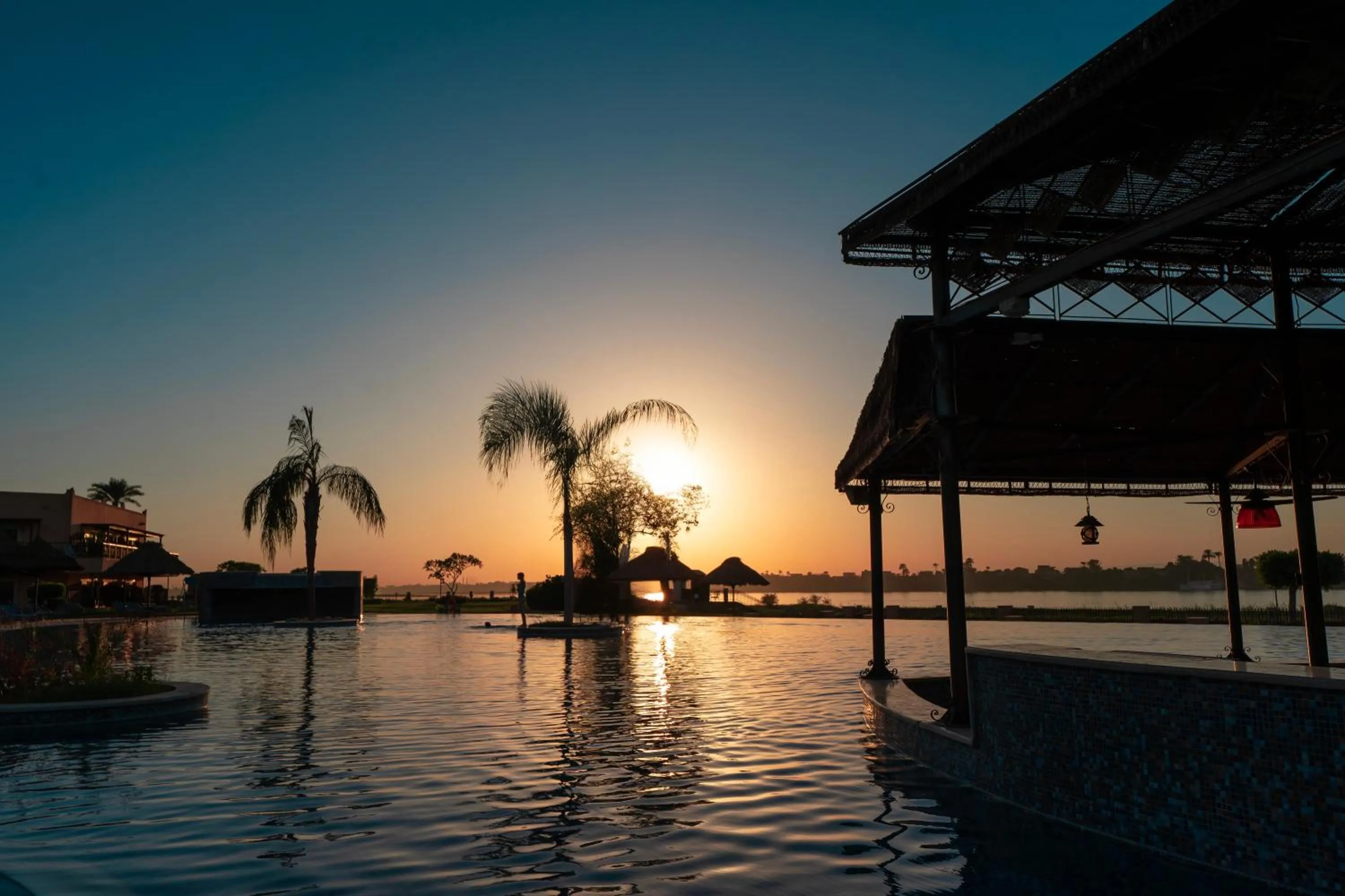 Sunset in Jolie Ville Hotel & Spa Kings Island Luxor