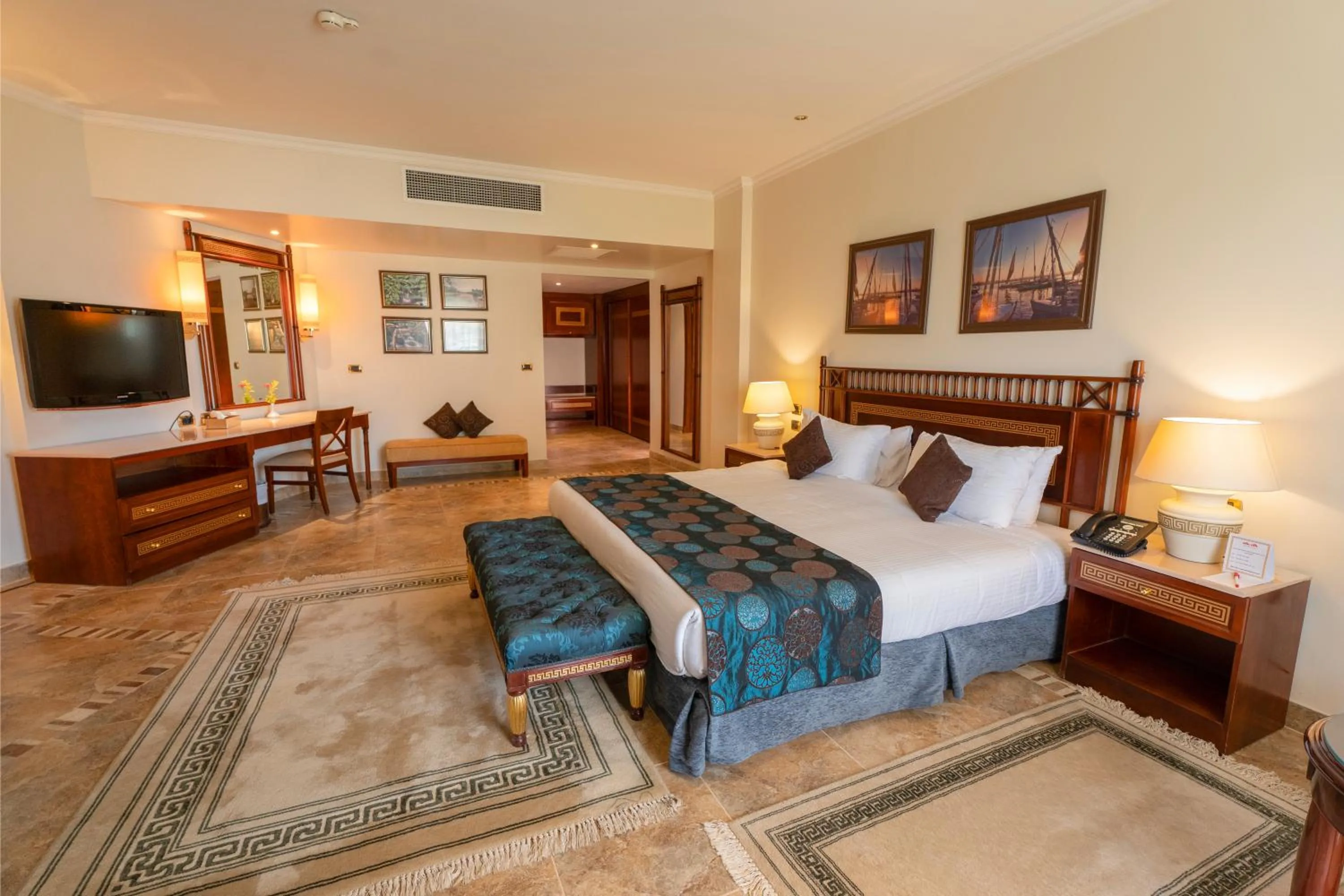 Bedroom, Bed in Jolie Ville Hotel & Spa Kings Island Luxor