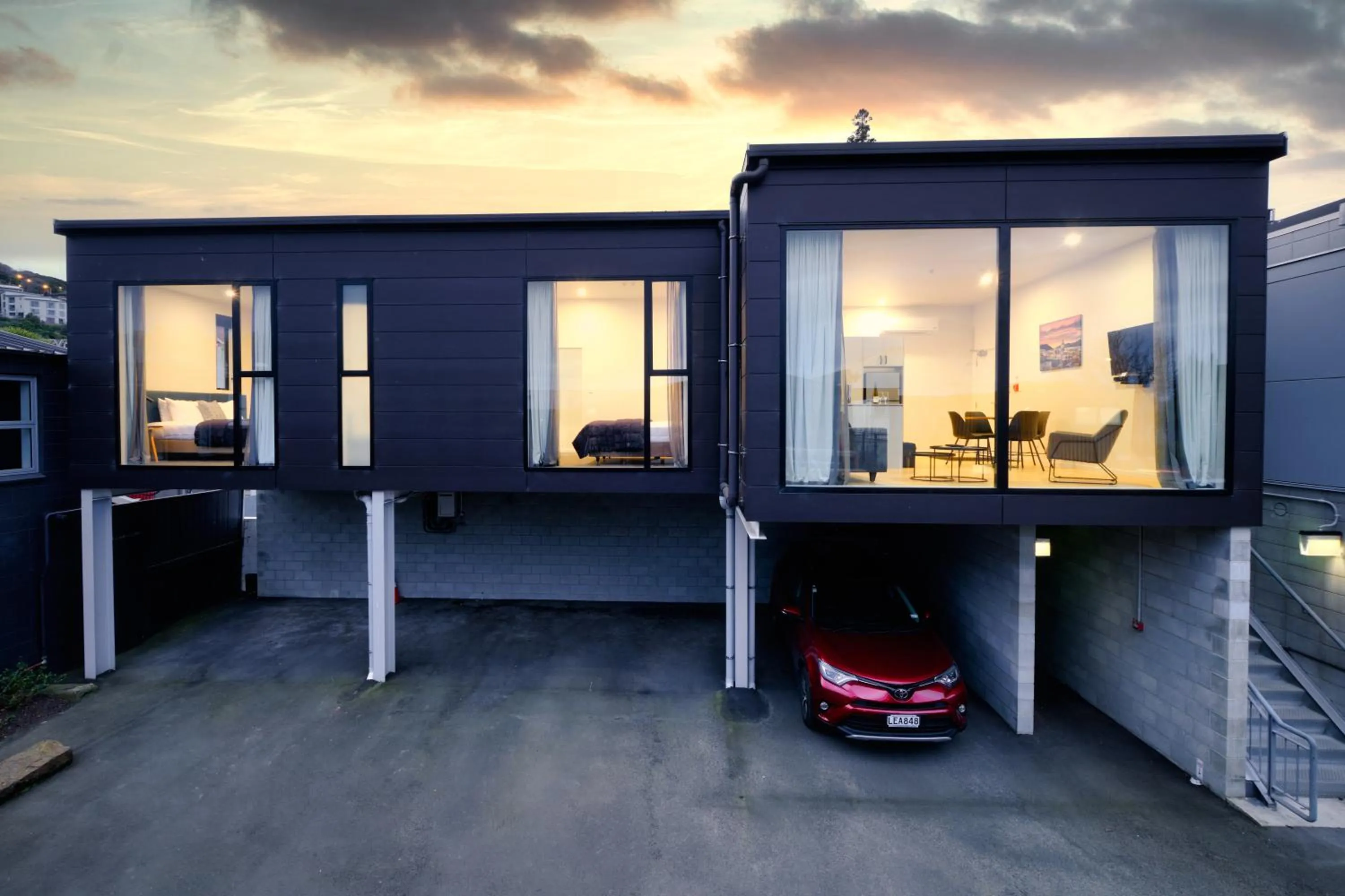 Property building in 538 Great King Motel