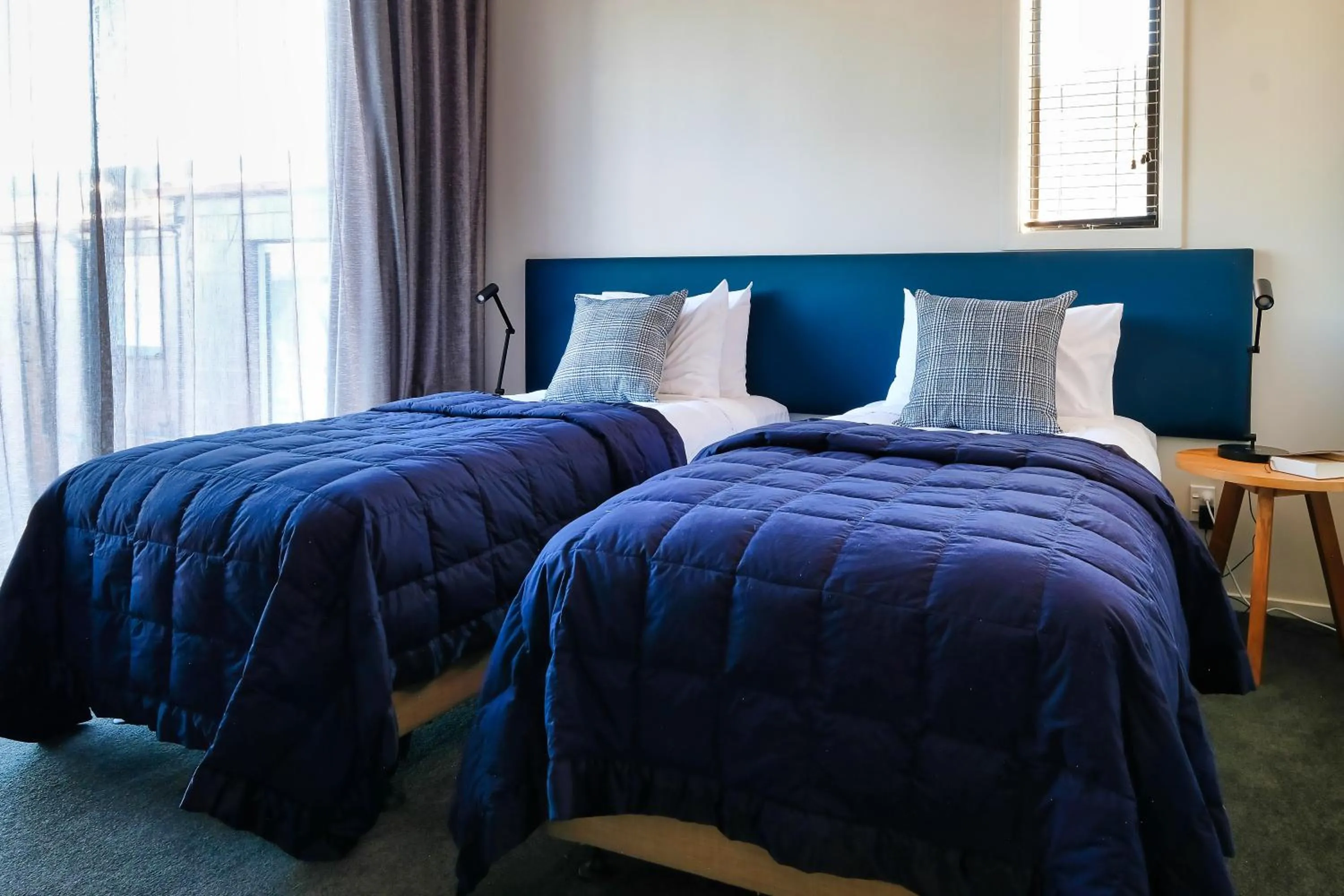 Bedroom, Bed in 538 Great King Motel