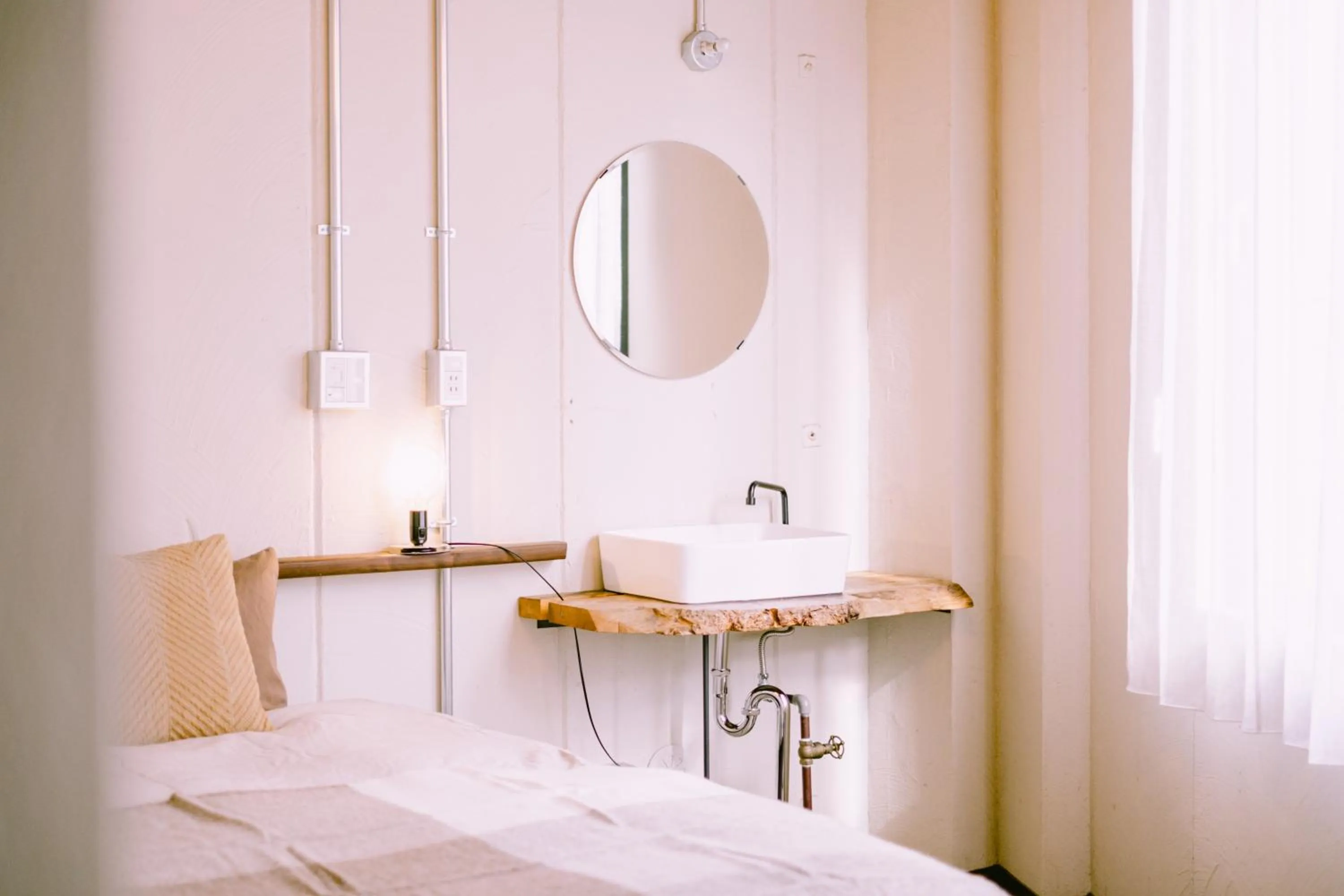 Photo of the whole room, Bed in Len Kyoto Kawaramachi